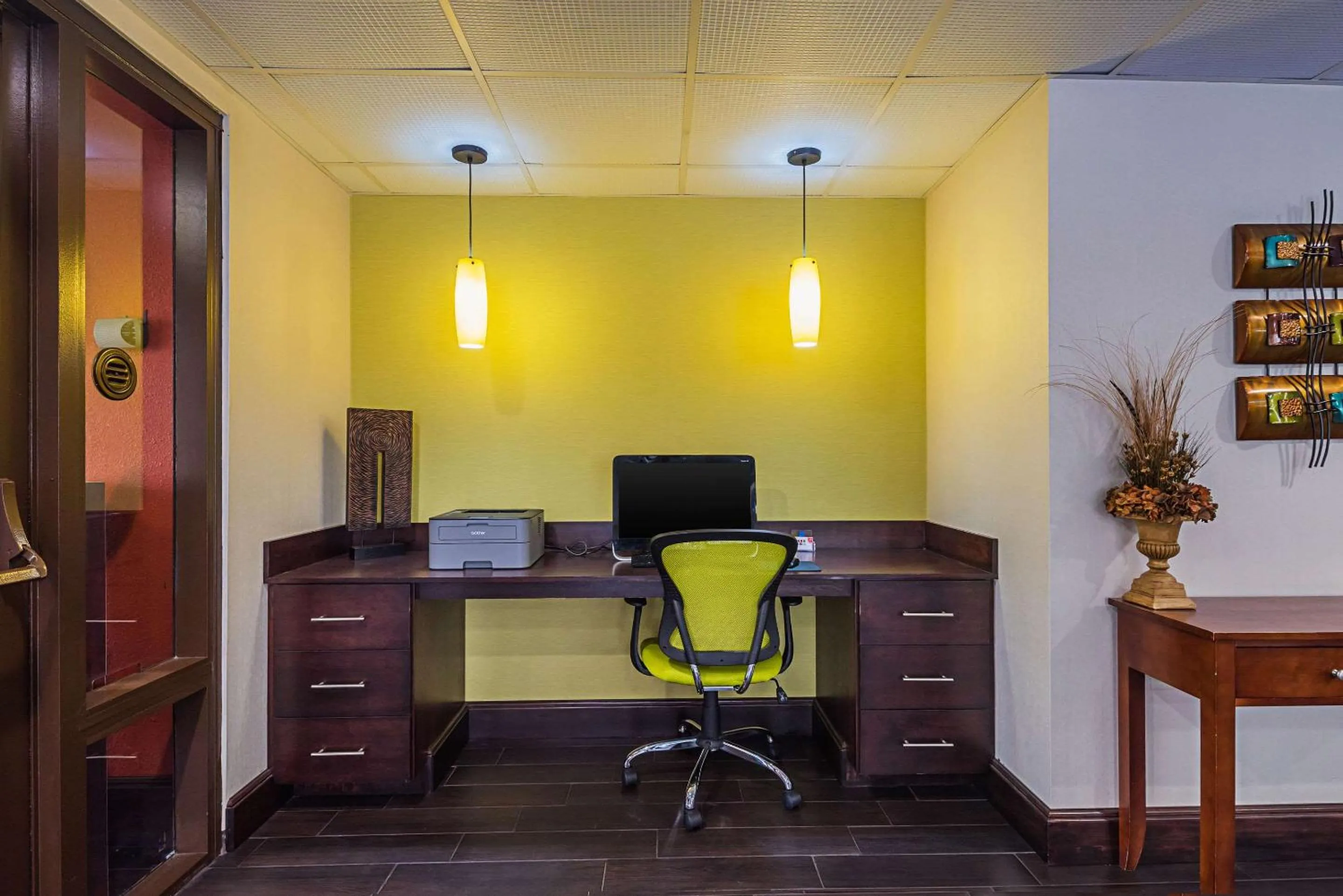 On site in Quality Inn Airport - Southeast