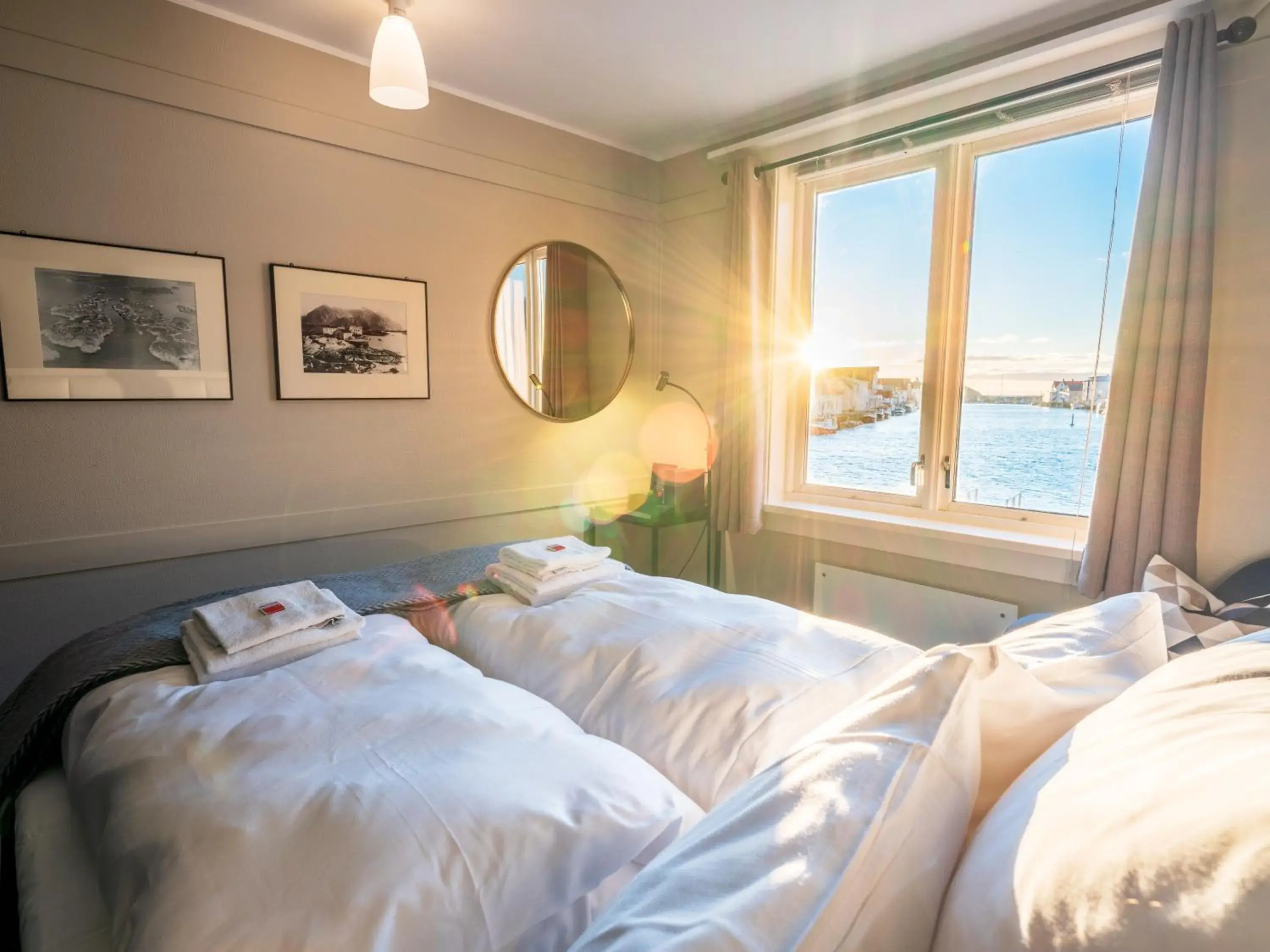 Double or Twin Room with Sea View in Villa Bryggekanten - by Classic Norway Hotels Double or Twin Room with Sea View in Villa Bryggekanten - by Classic Norway Hotels