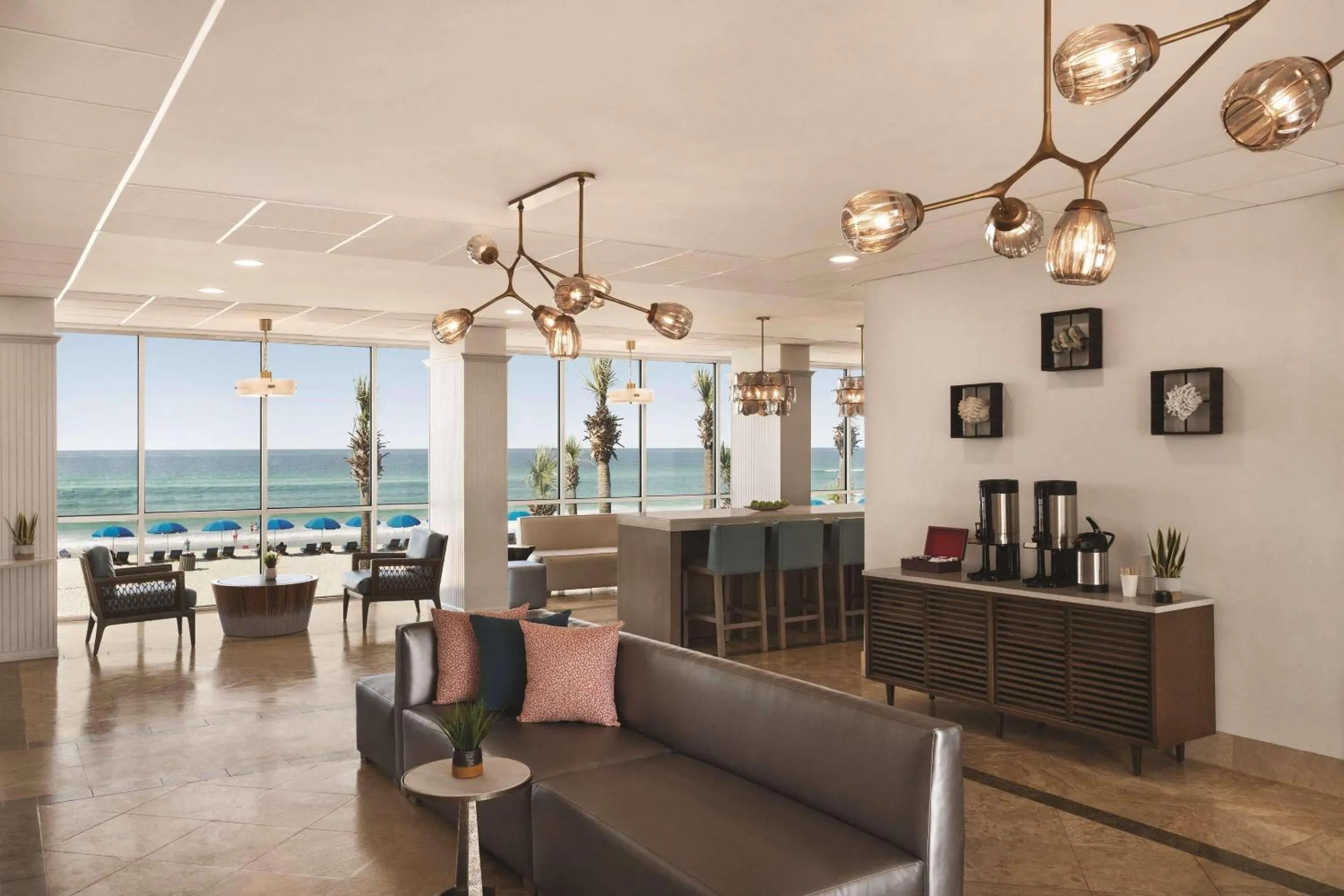 Lobby or reception in Radisson Beachfront Hotel - Panama City Beach