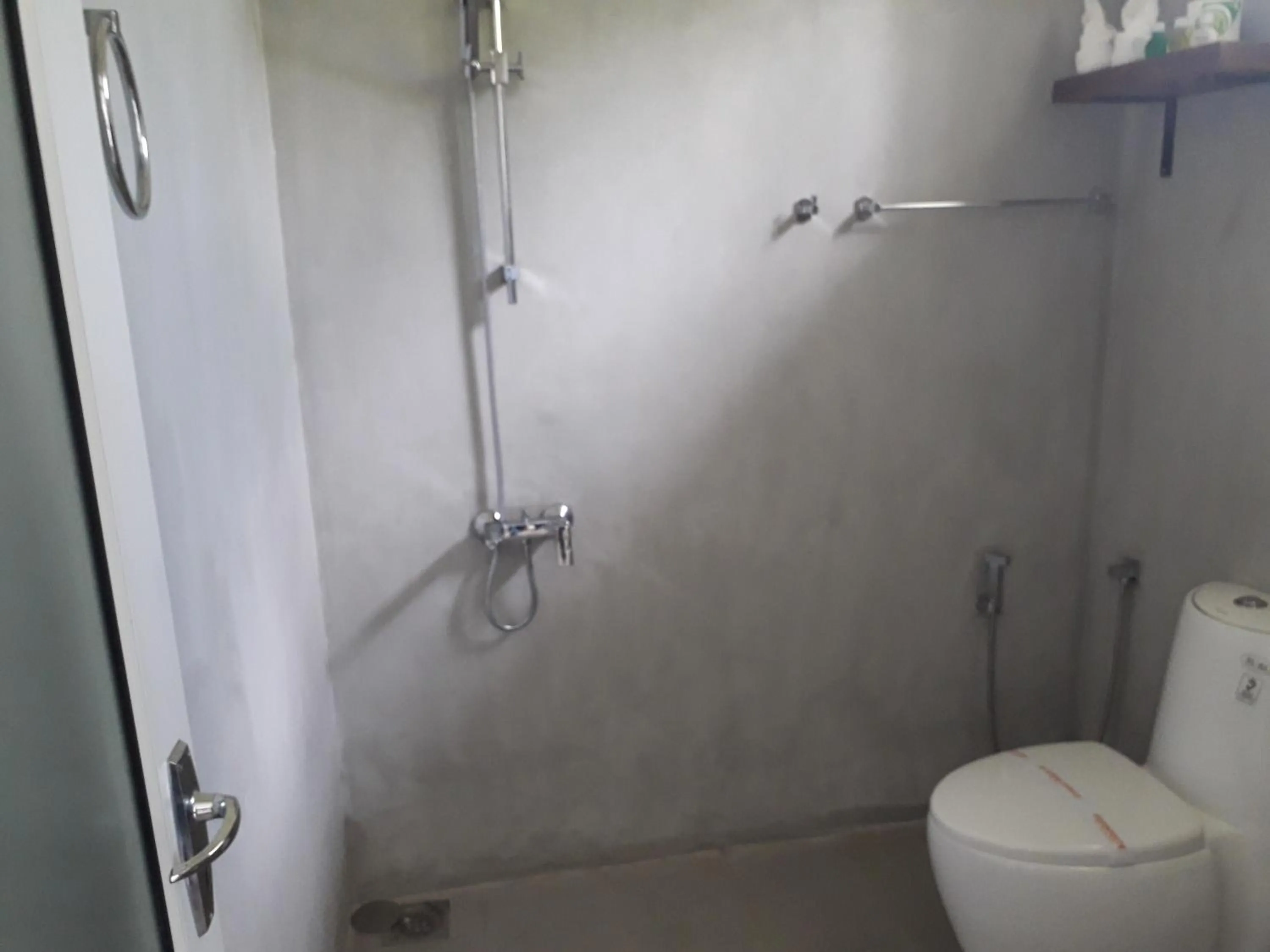 Shower in Nil Diya Beach Resort
