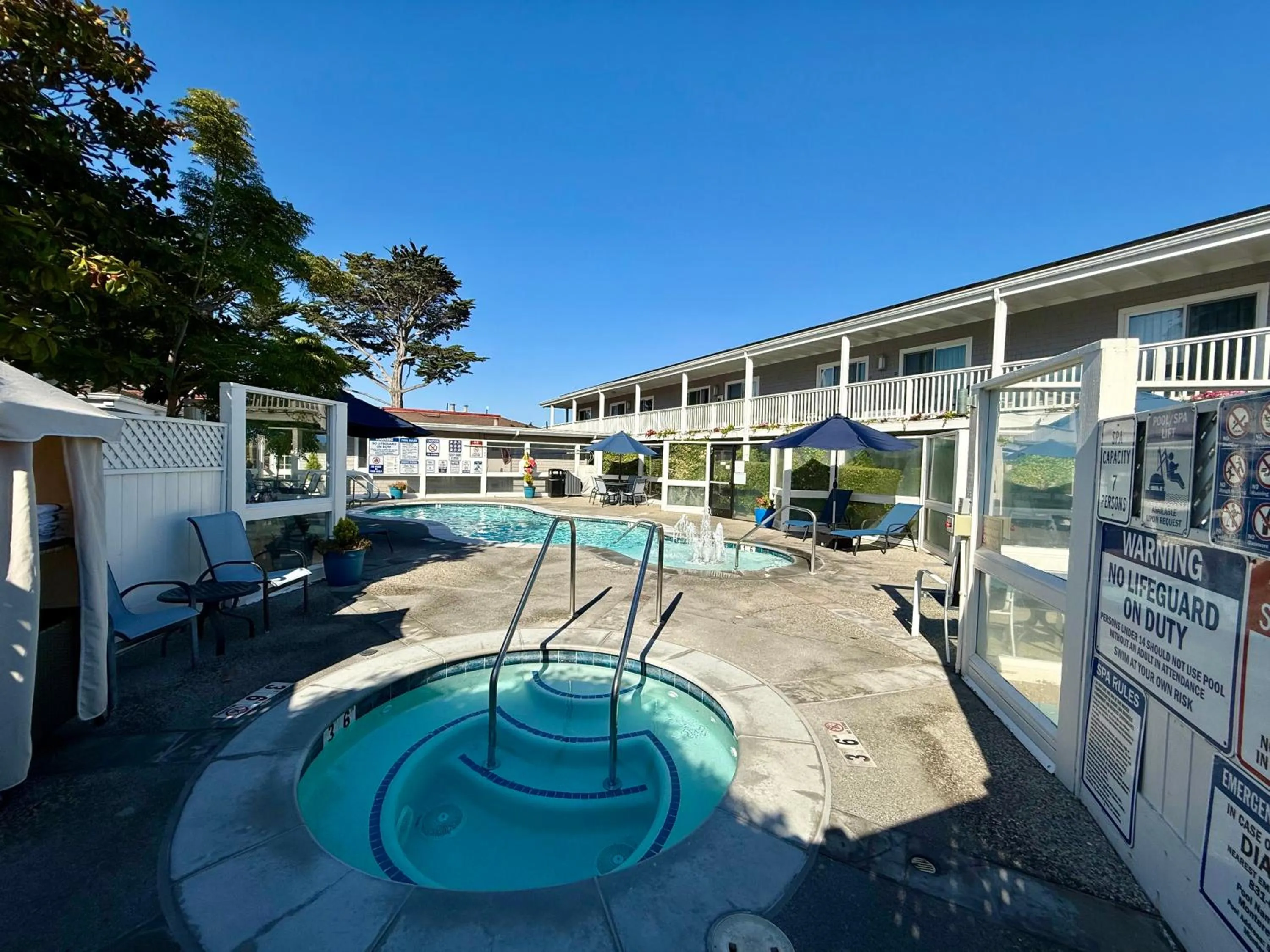Swimming pool in Monterey Bay Lodge