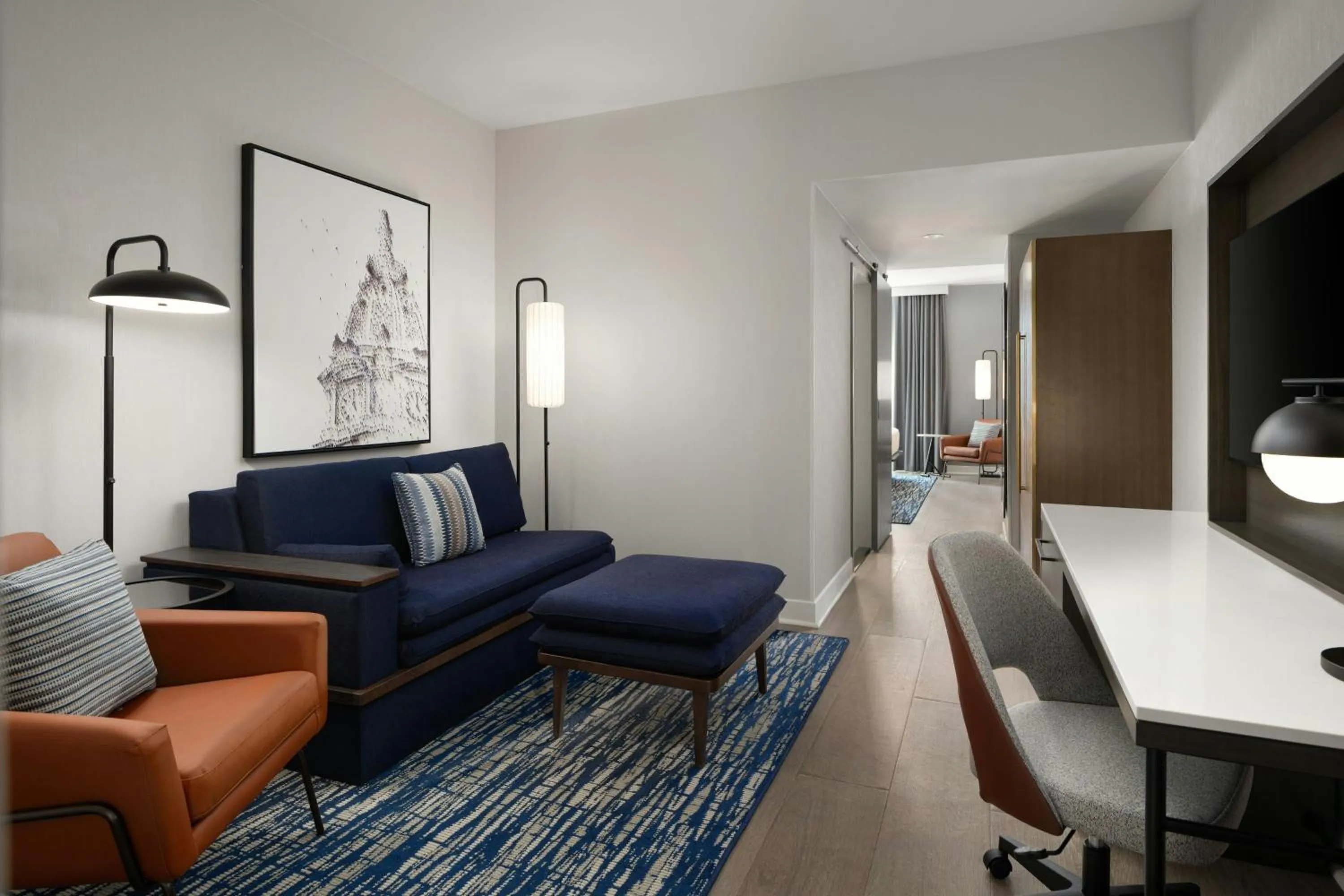 Living room in Le Meridien Philadelphia