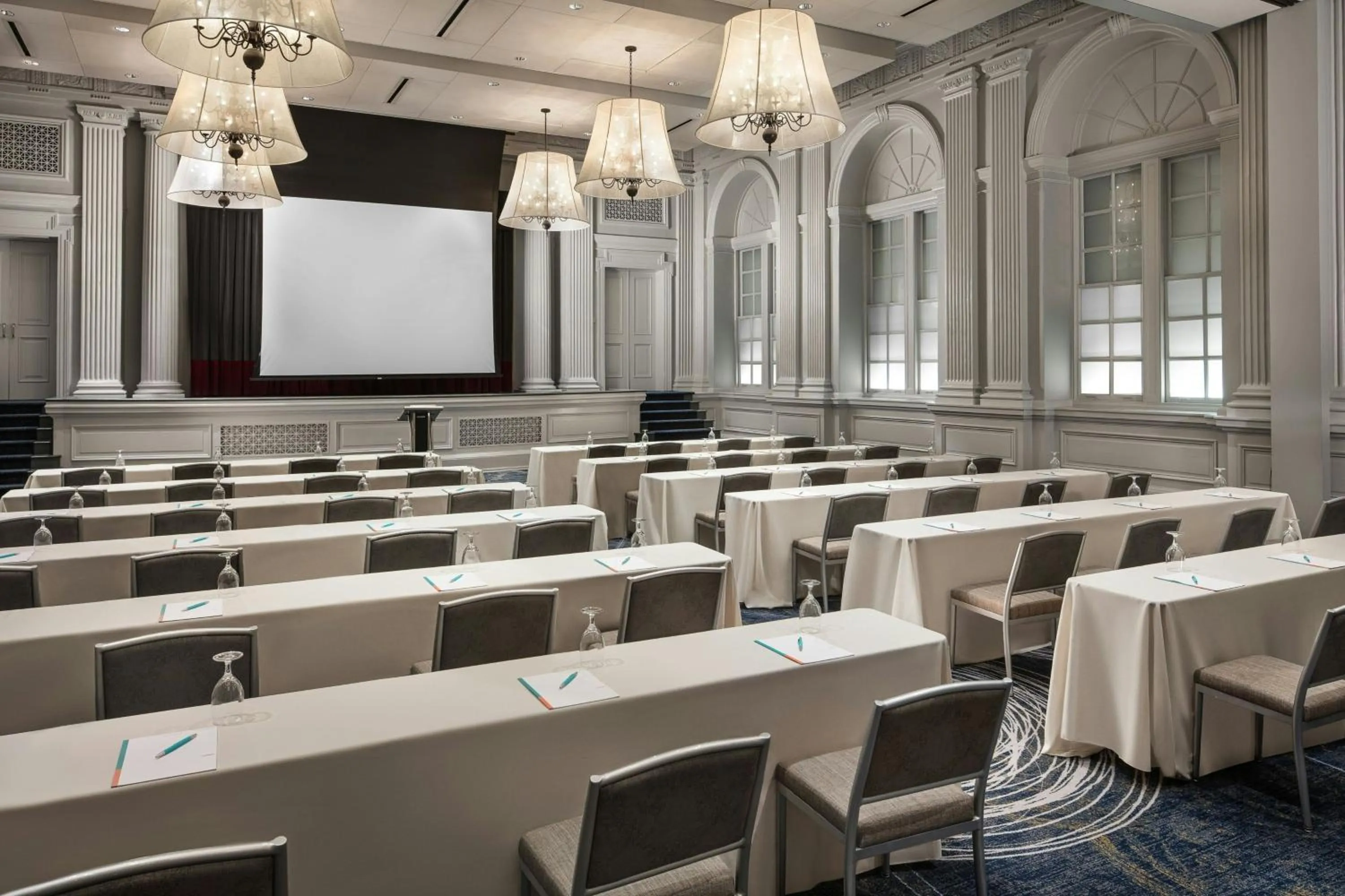Meeting/conference room in Courtyard by Marriott Philadelphia Downtown