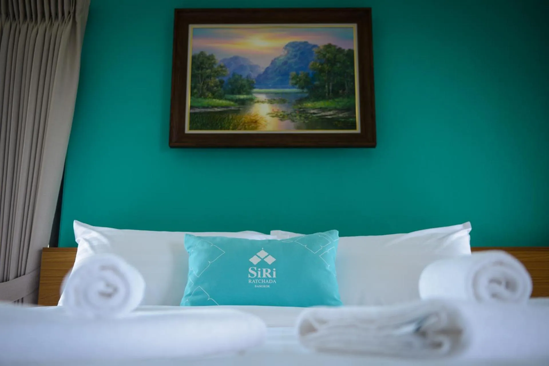 Bed in SiRi Ratchada Bangkok