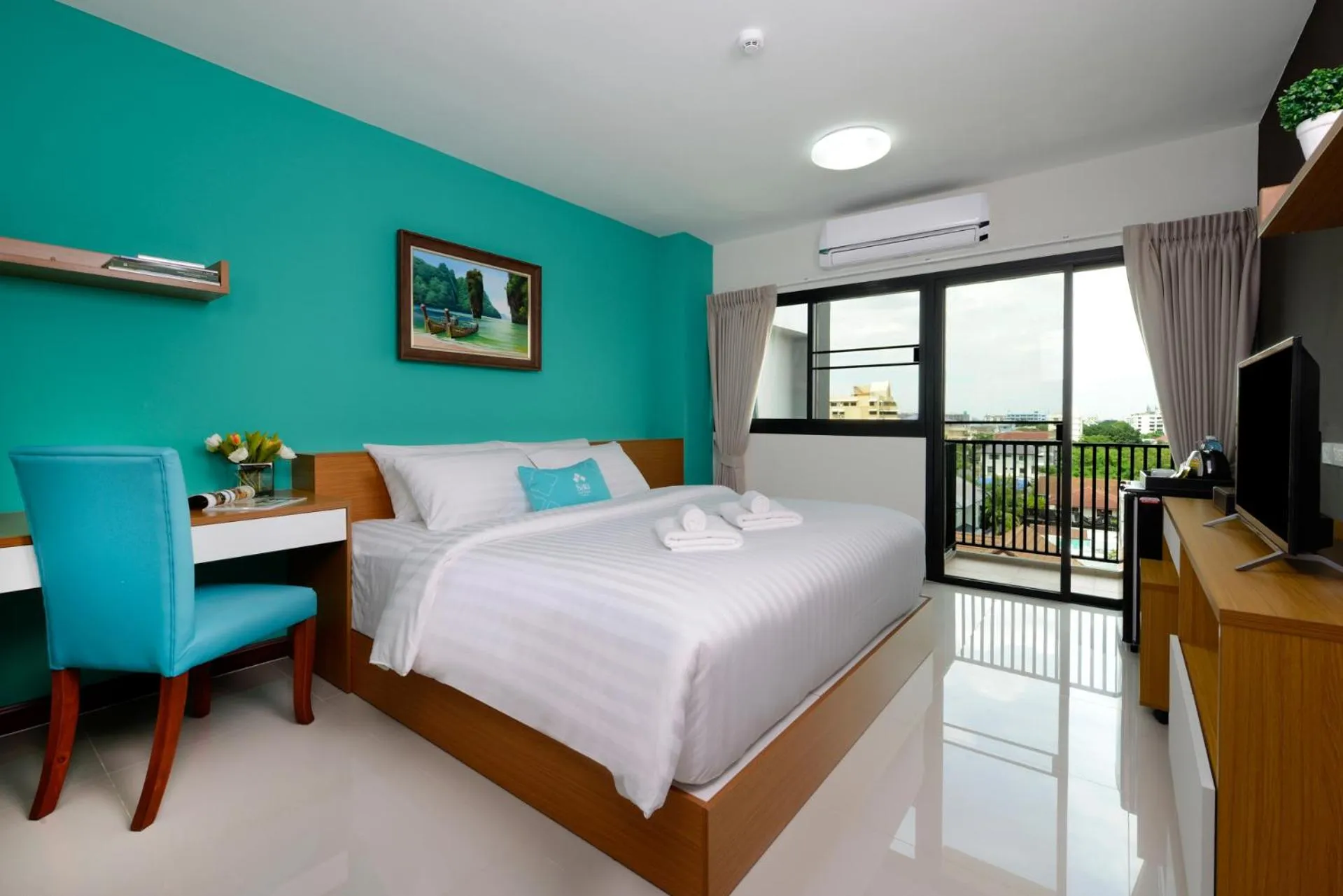 Bed in SiRi Ratchada Bangkok