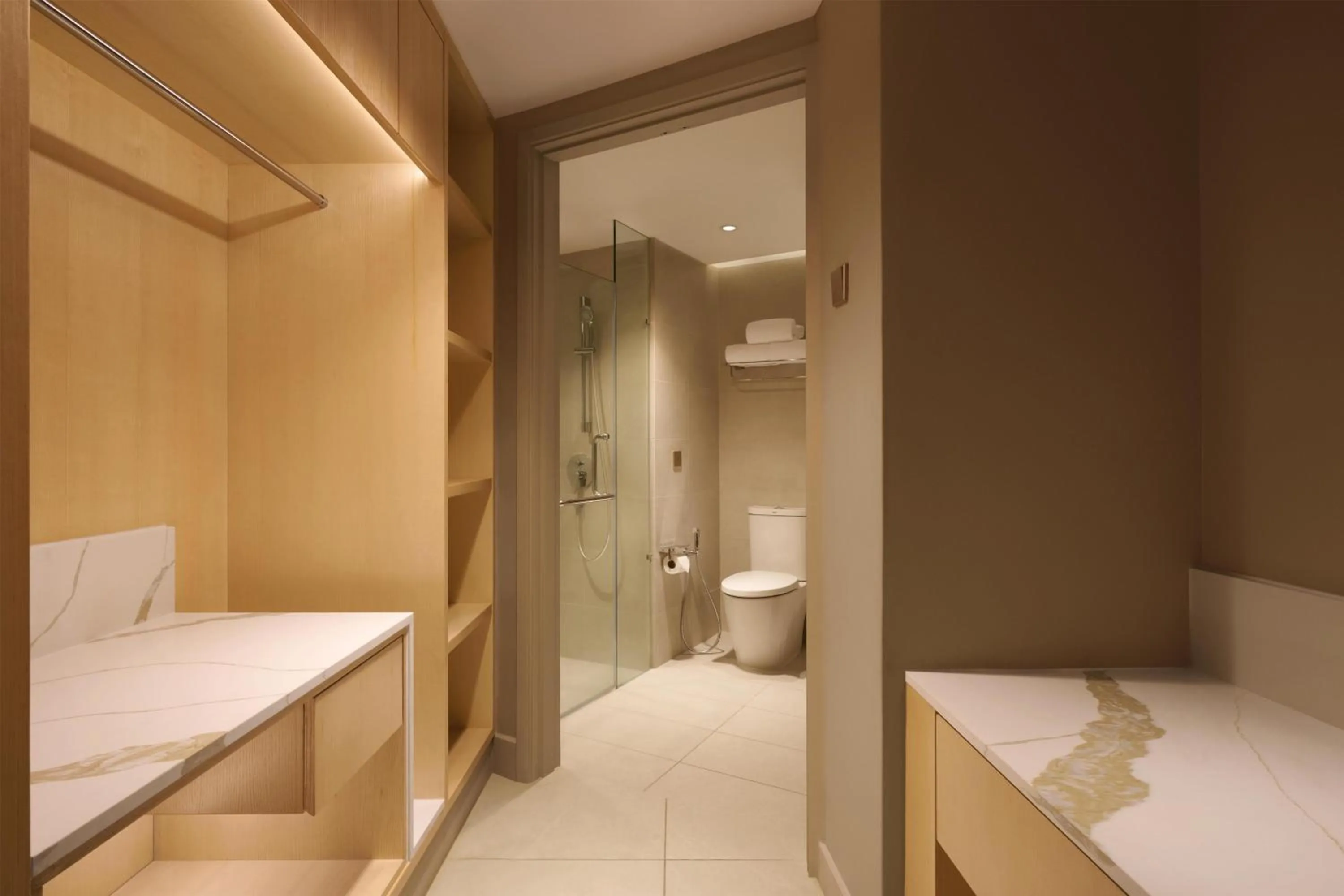 Bathroom, Bed in Hilton Shah Alam Glenmarie
