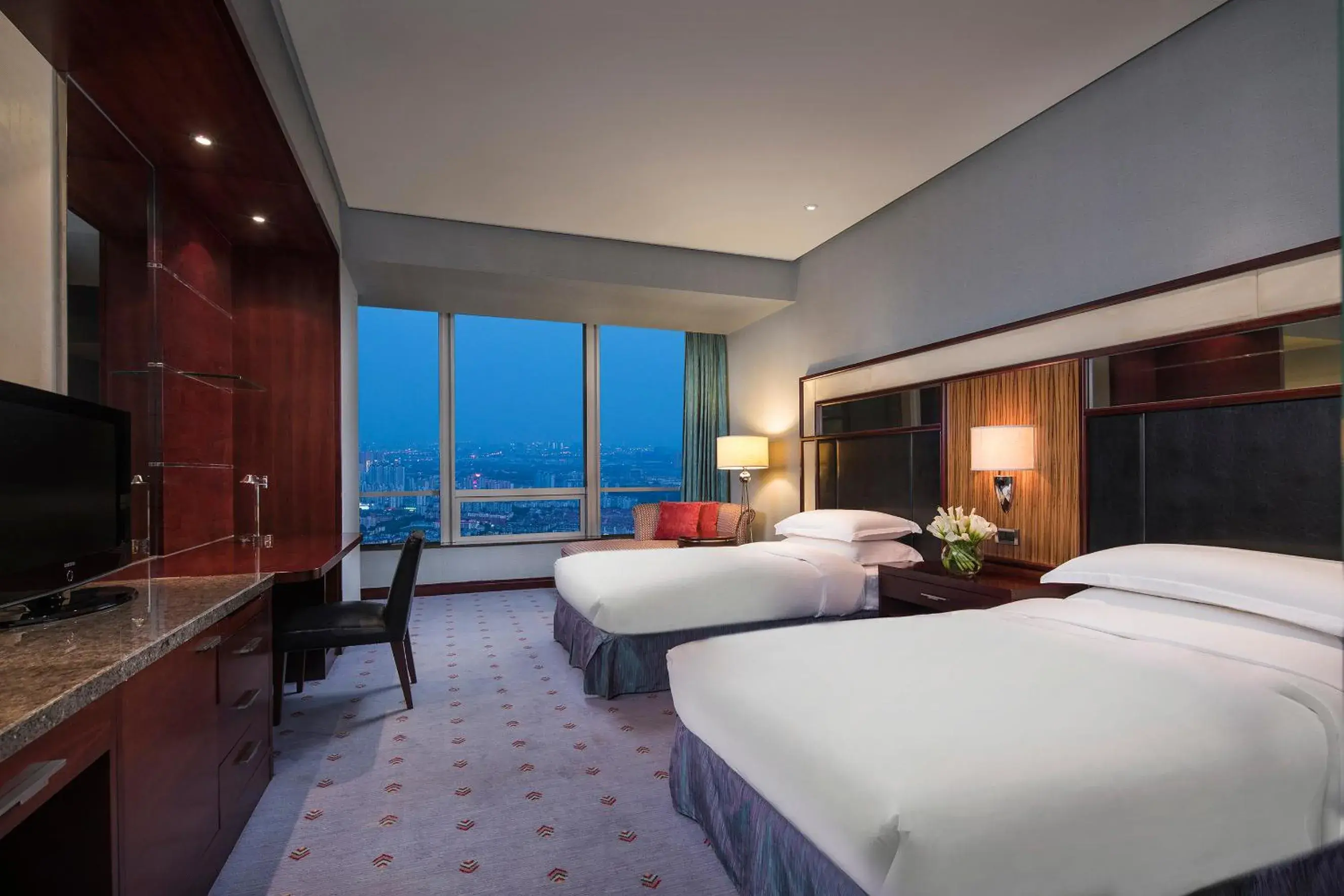 Standard Room in Crowne Plaza Wuxi City Center Standard Room in Crowne Plaza Wuxi City Center