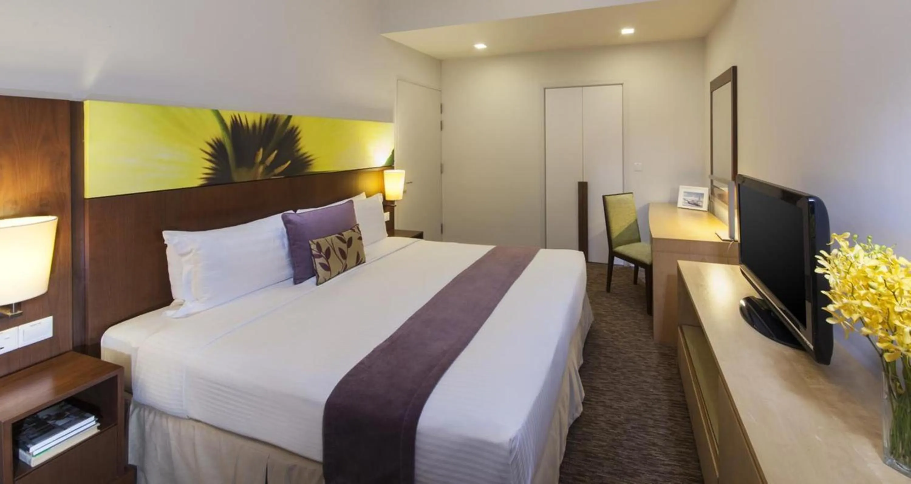 Bed in Somerset Kuala Lumpur