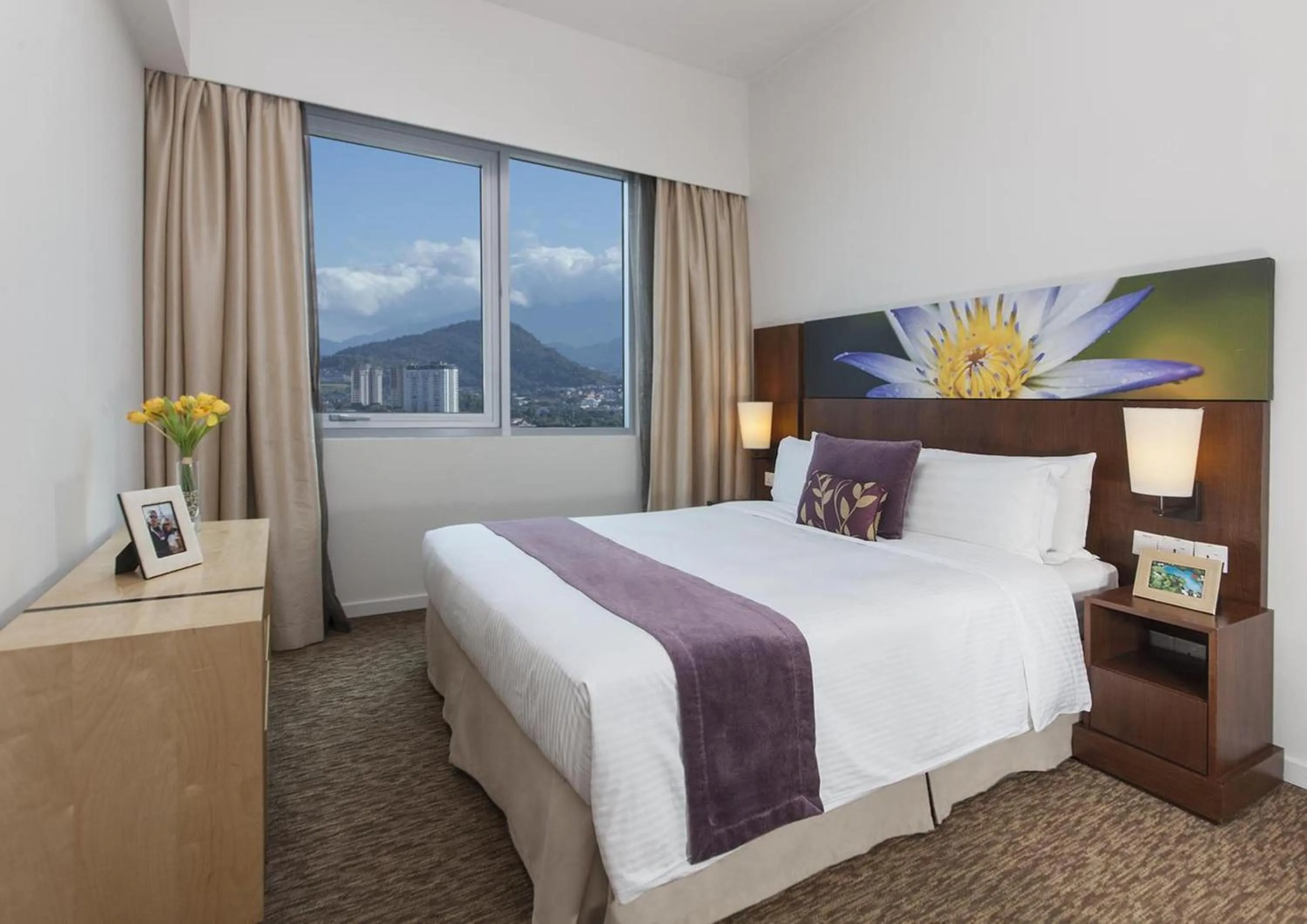 Bed in Somerset Kuala Lumpur