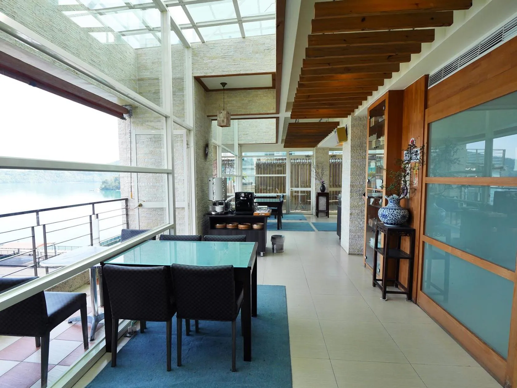 Restaurant/places to eat in Cherng Yuan