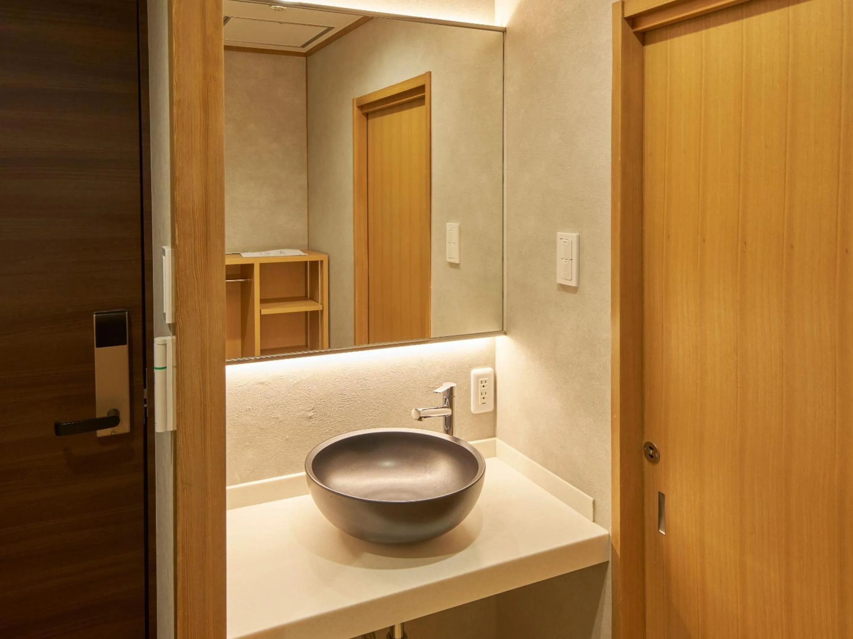 Photo of the whole room in Gion Shinmonso