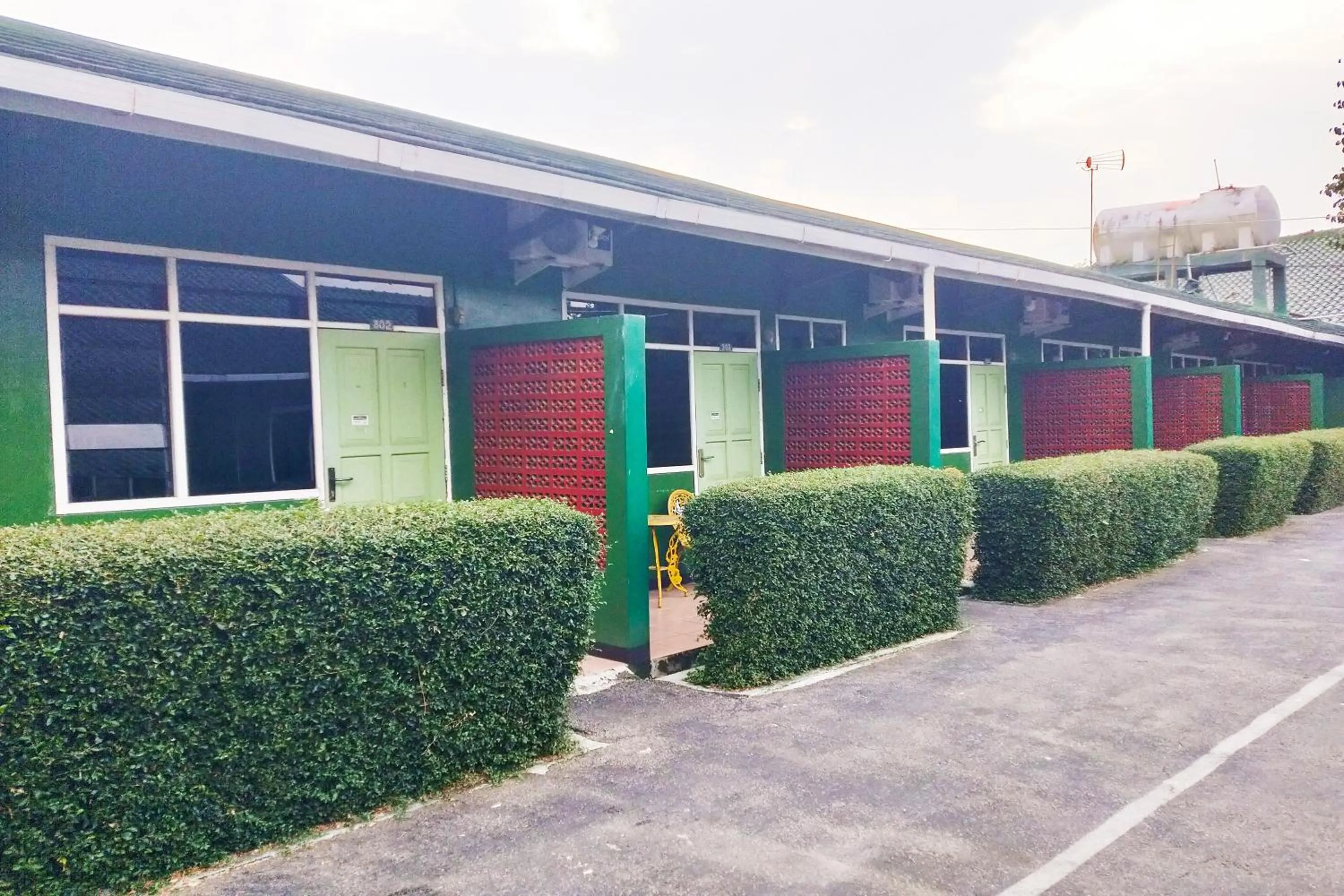 Property building in Hotel Antik