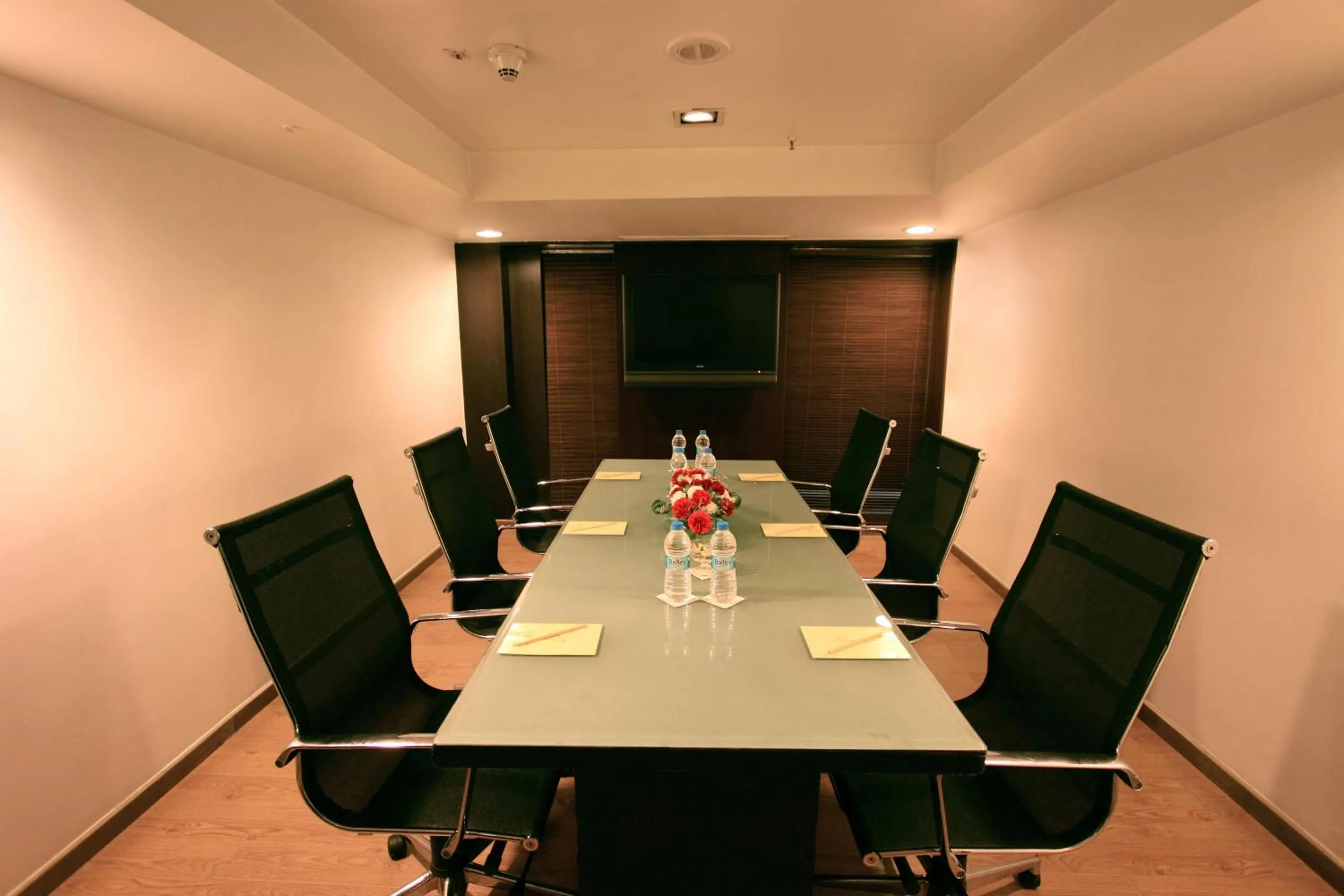 Meeting/conference room in Iris The Business Hotel