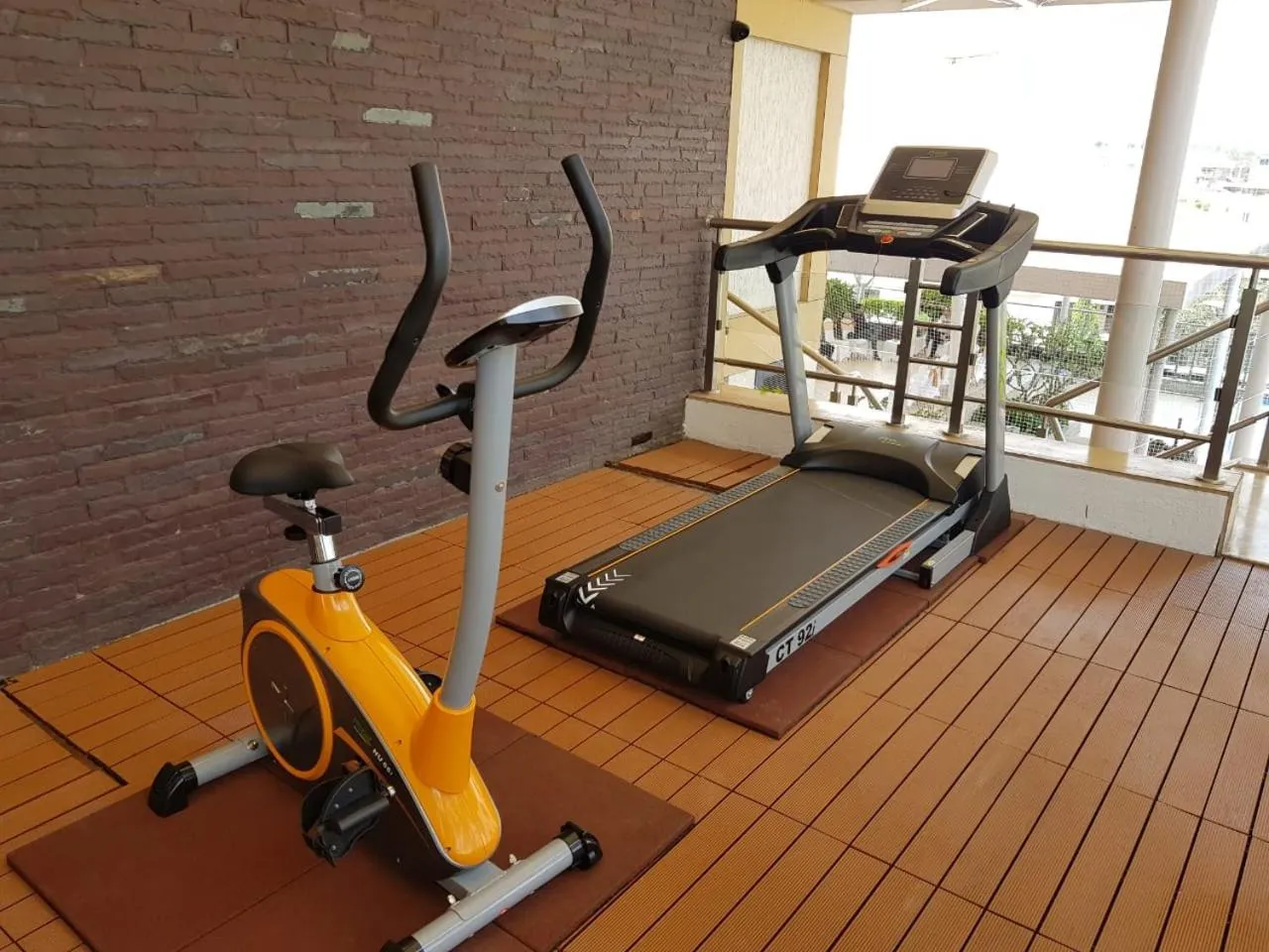 Fitness centre/facilities in Iris The Business Hotel