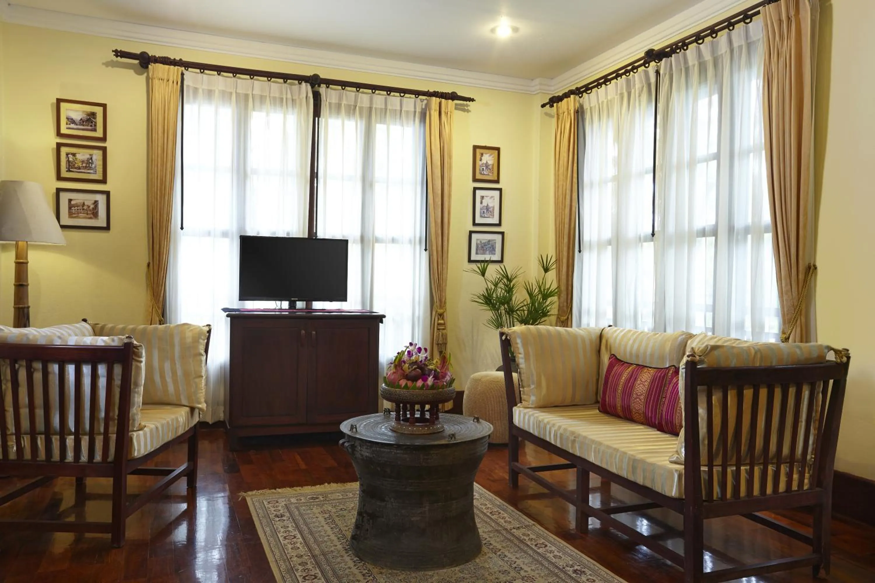 Day in Santi Resort & Spa