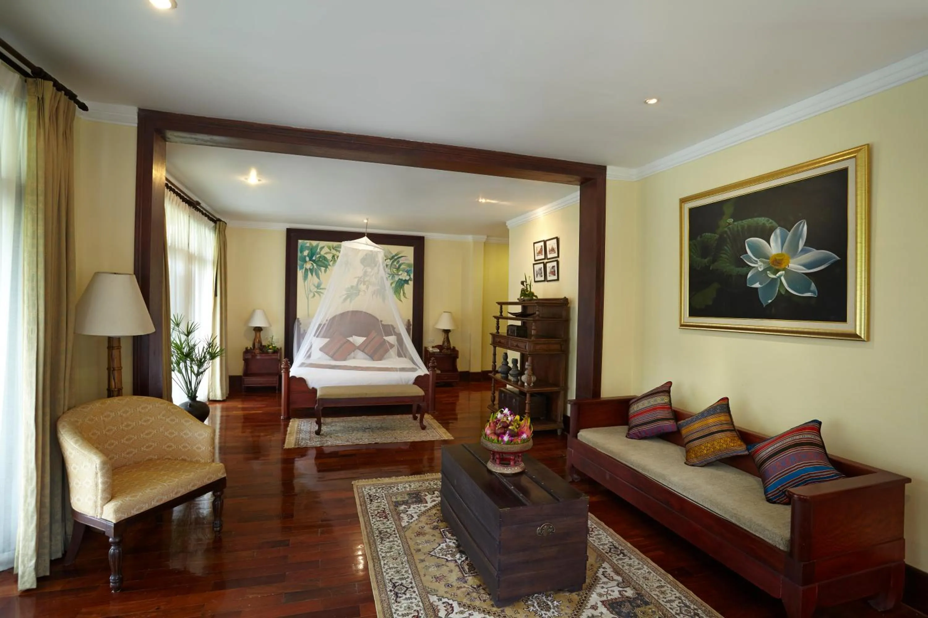 Bed in Santi Resort & Spa