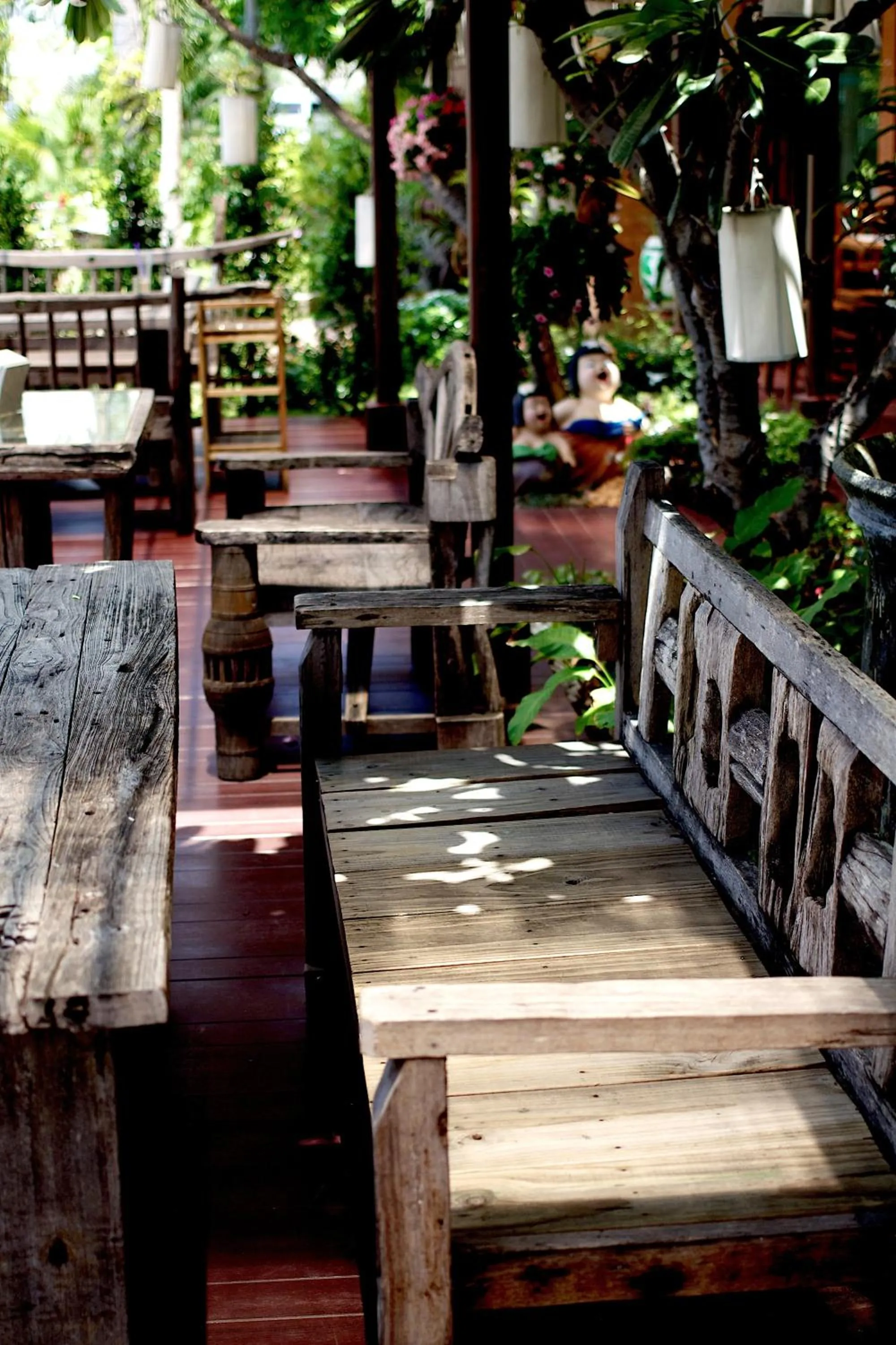 Restaurant/places to eat in Asia Hotels Group (Poonpetch Chiangmai)