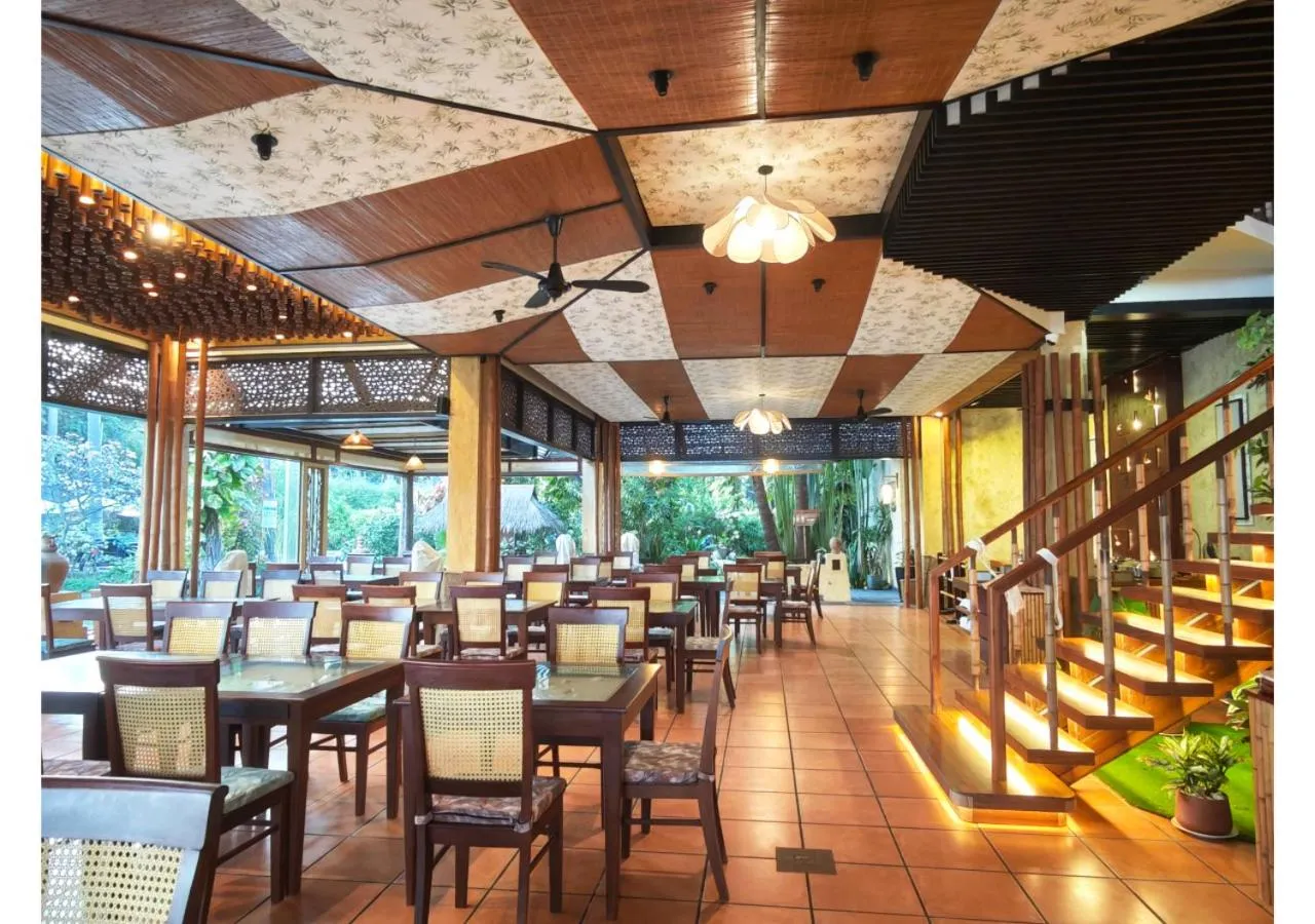 Restaurant/places to eat in Bamboo Village Beach Resort & Spa