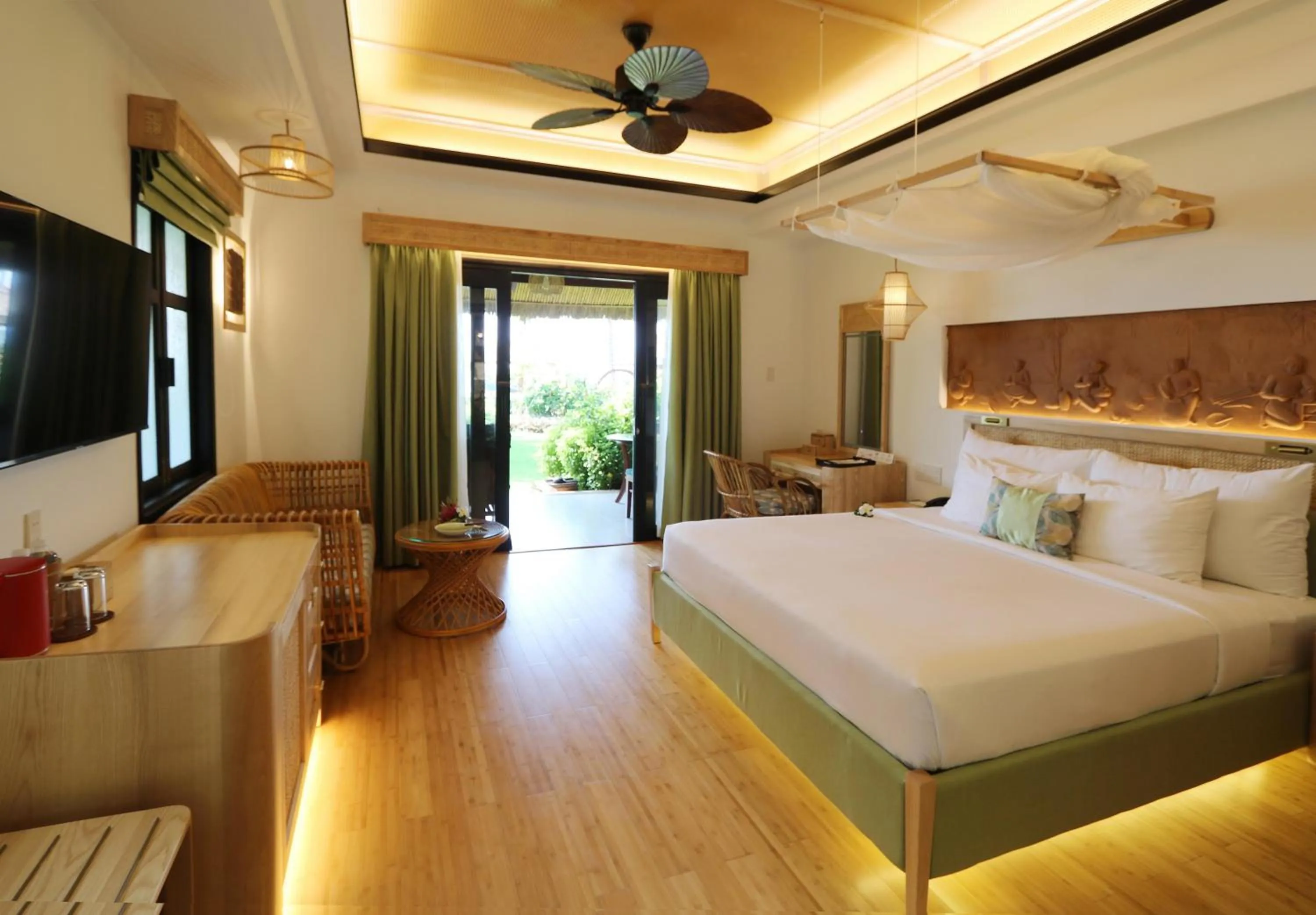 Bedroom, Bed in Bamboo Village Beach Resort & Spa