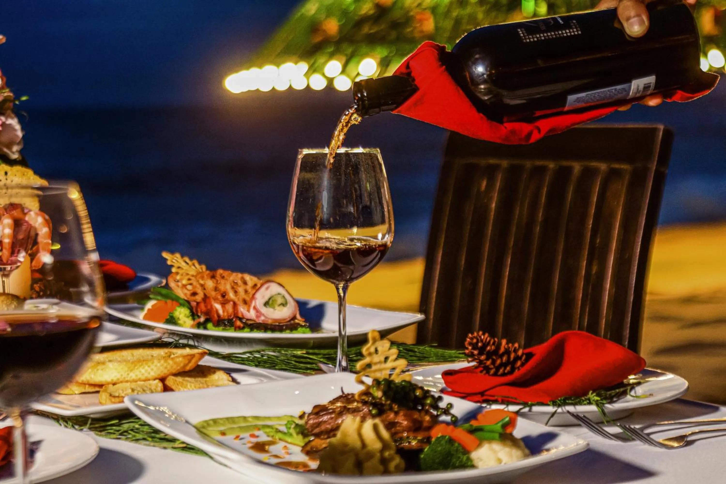 Meals in Bamboo Village Beach Resort & Spa