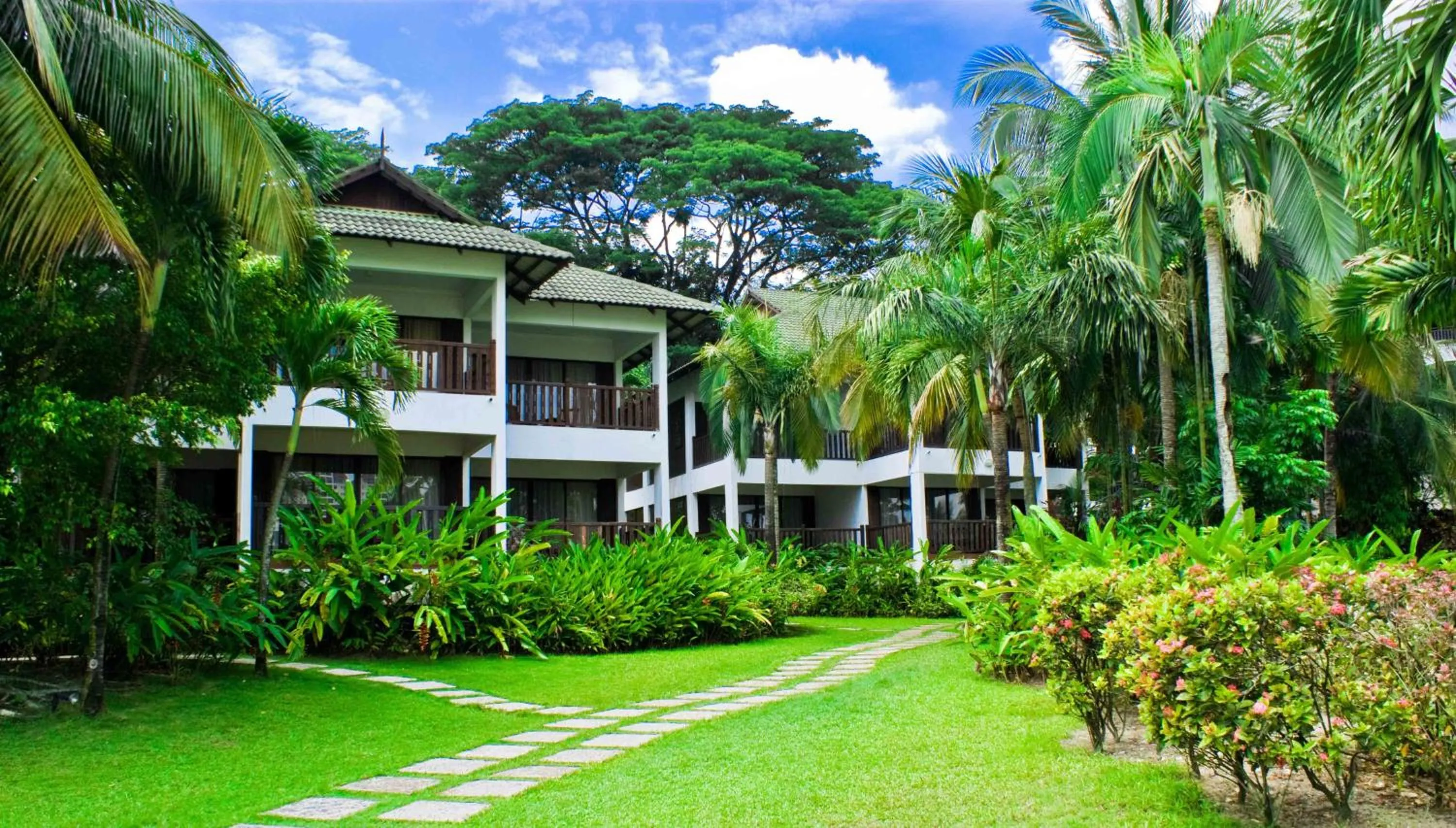 Property building in Mines Beach Resort Hotel