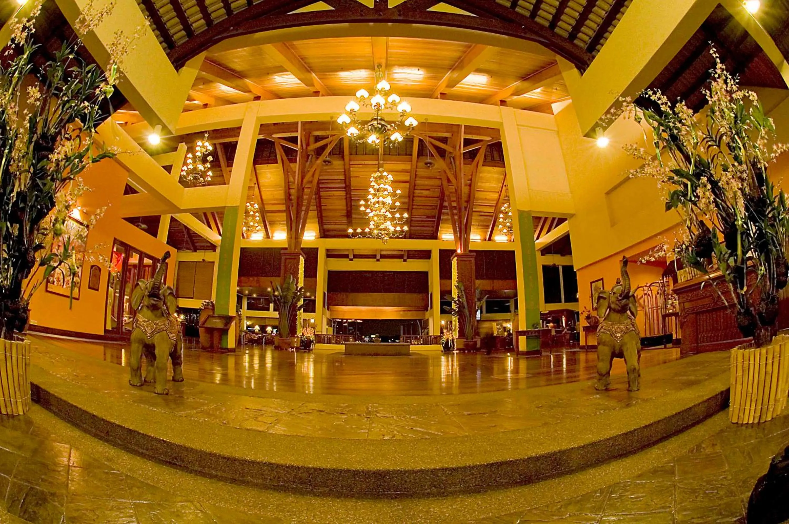 Lobby or reception in Mines Beach Resort Hotel