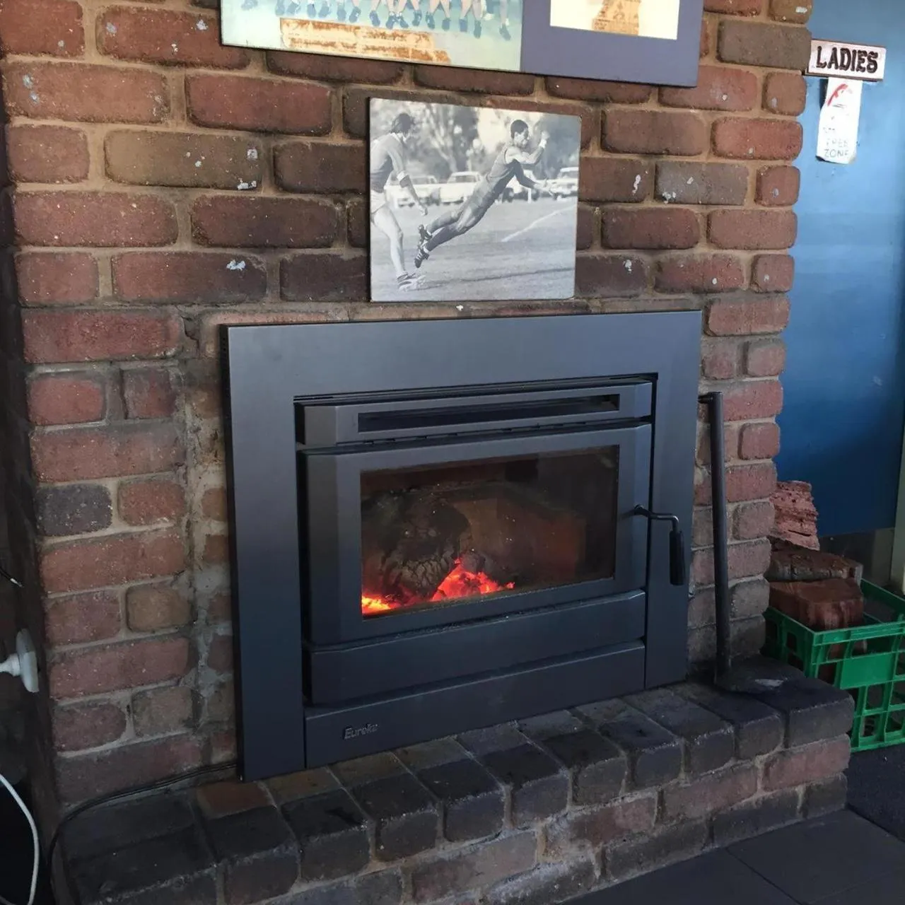 Lounge or bar in Colony Inn Hotel