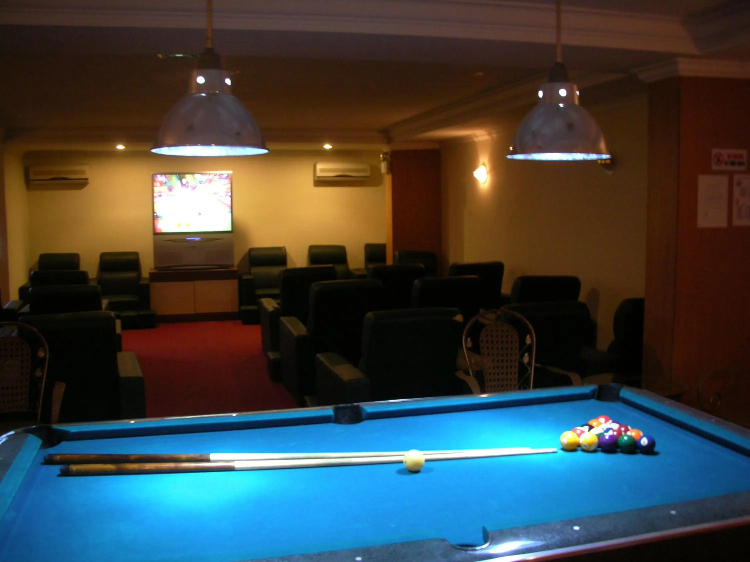 Billiard in 89 Hotel