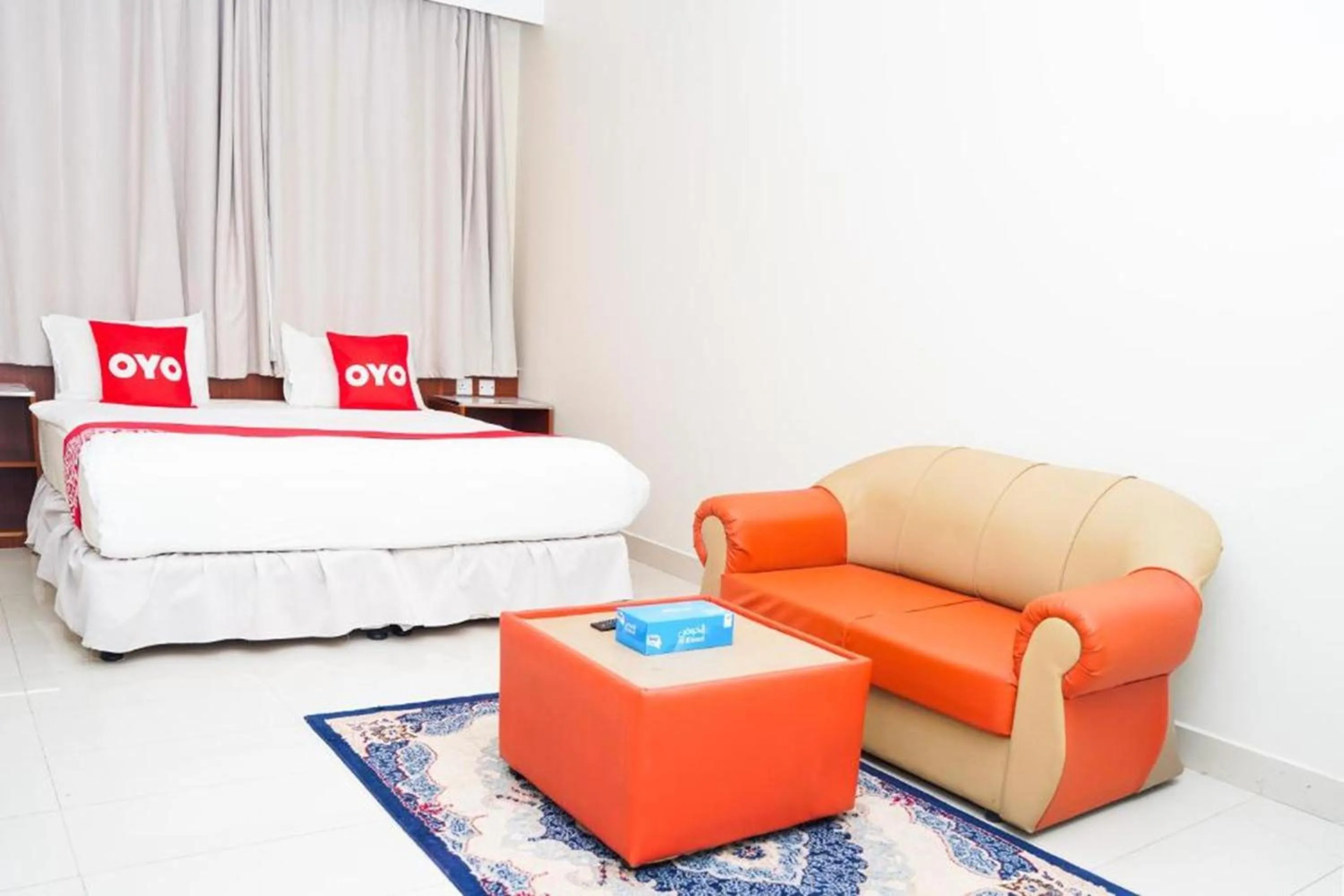 Photo of the whole room, Bed in Albayrahaa Hotel