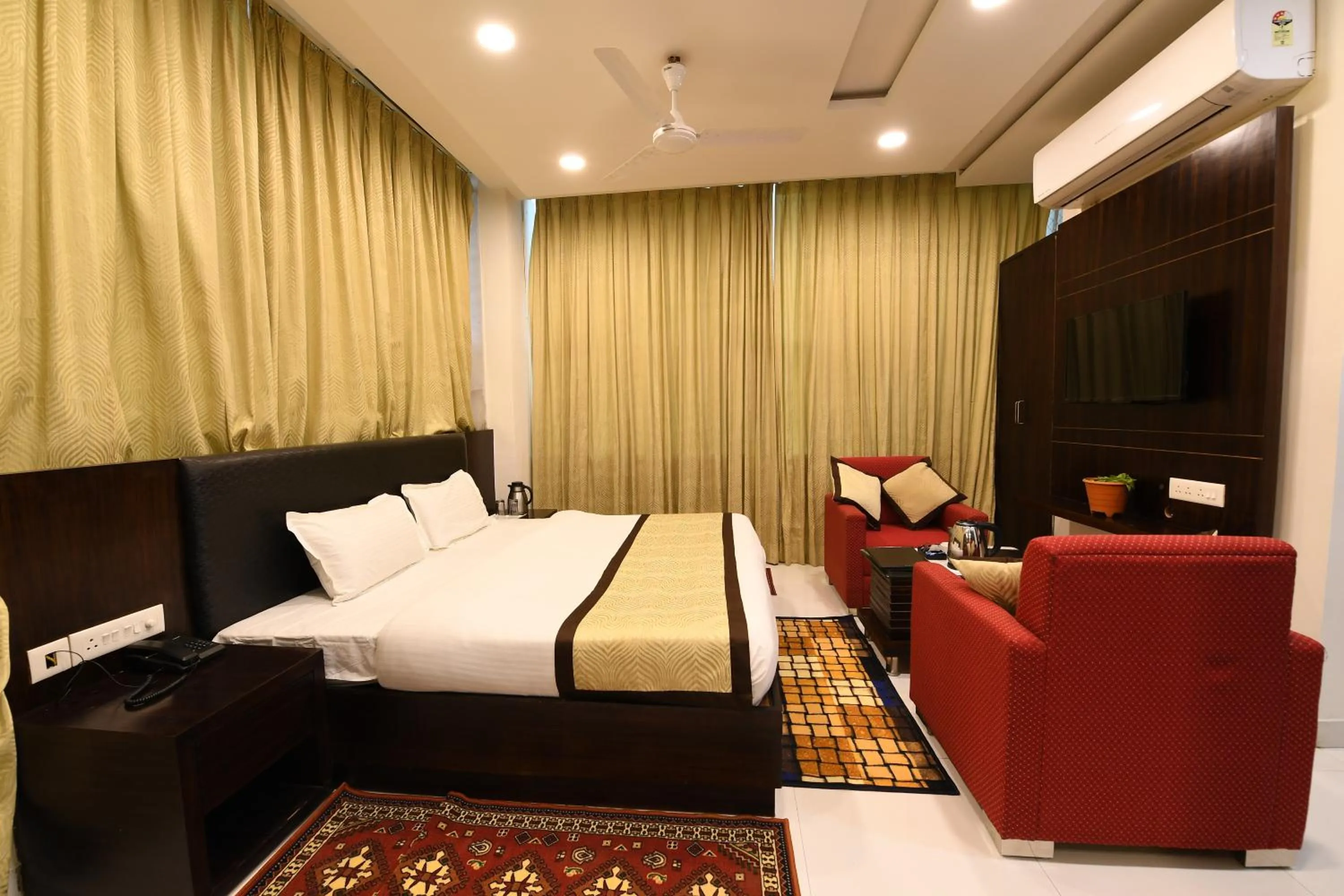 Bed in Madhav Muskan Residency
