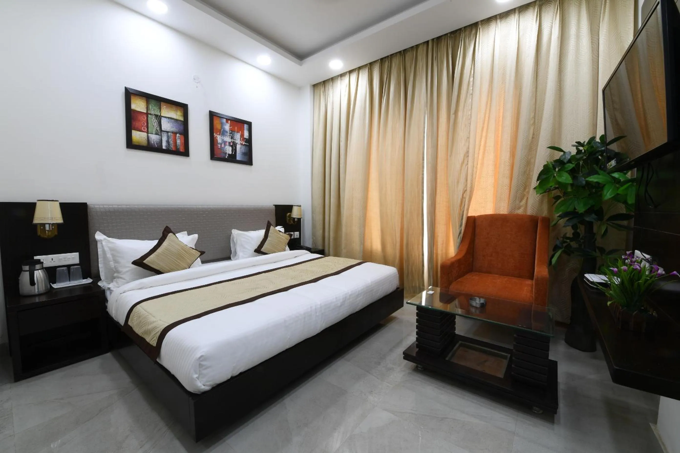 Bed in Madhav Muskan Residency