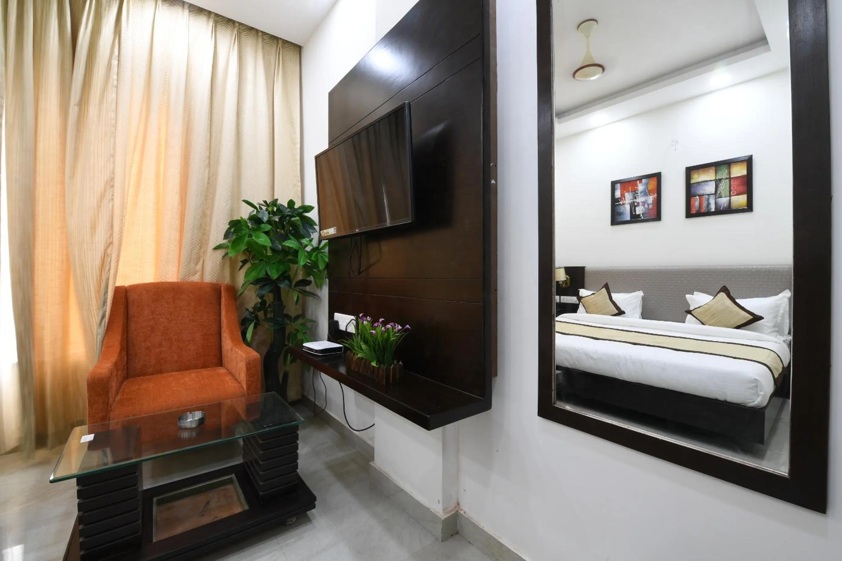 TV and multimedia, Bed in Madhav Muskan Residency