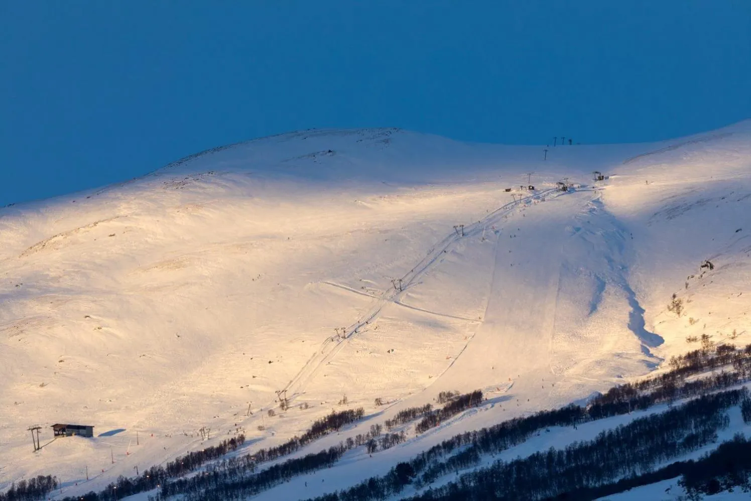 Skiing in Quality Hotel Skifer
