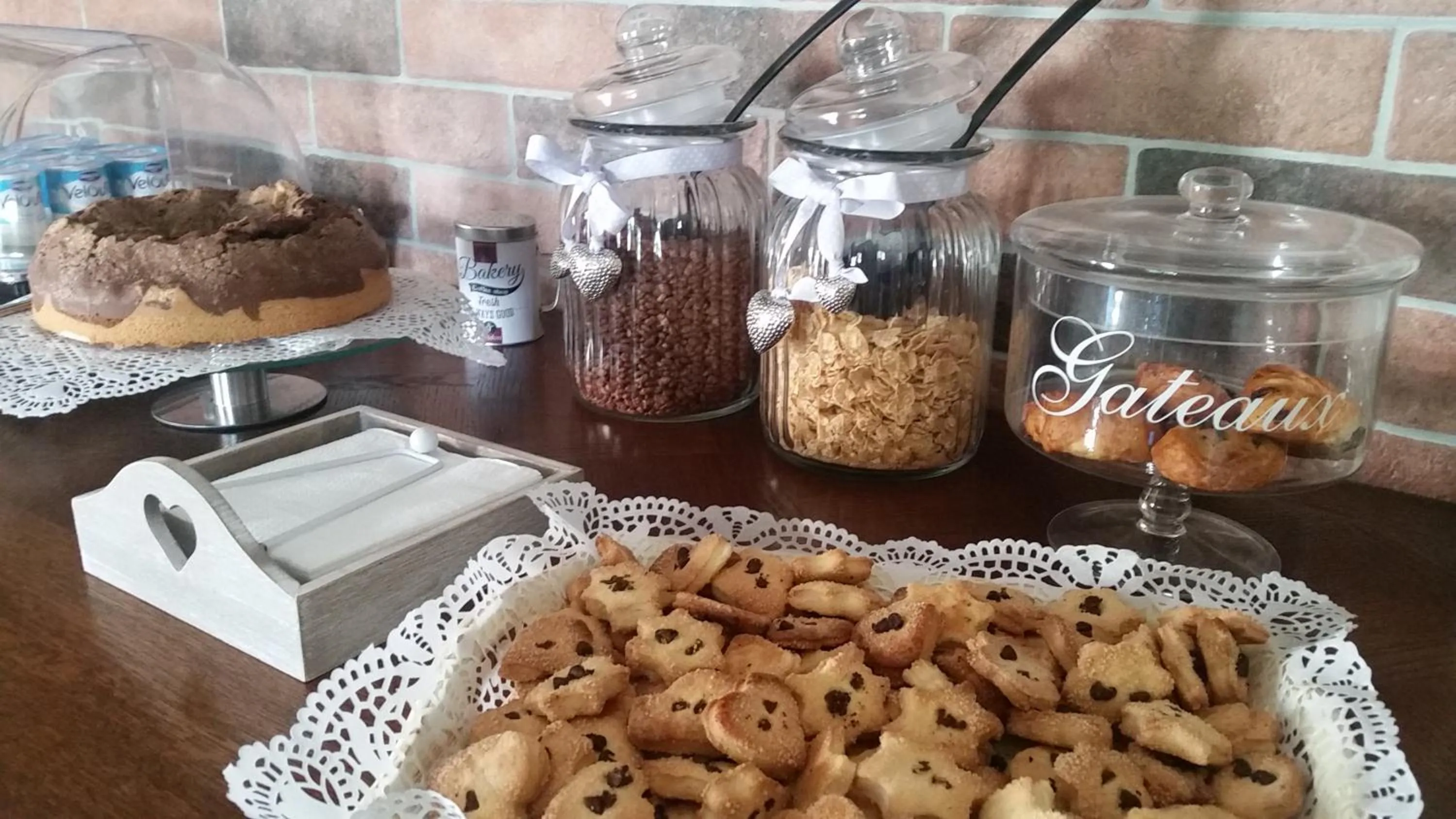 Breakfast in B&B Villa Blanche