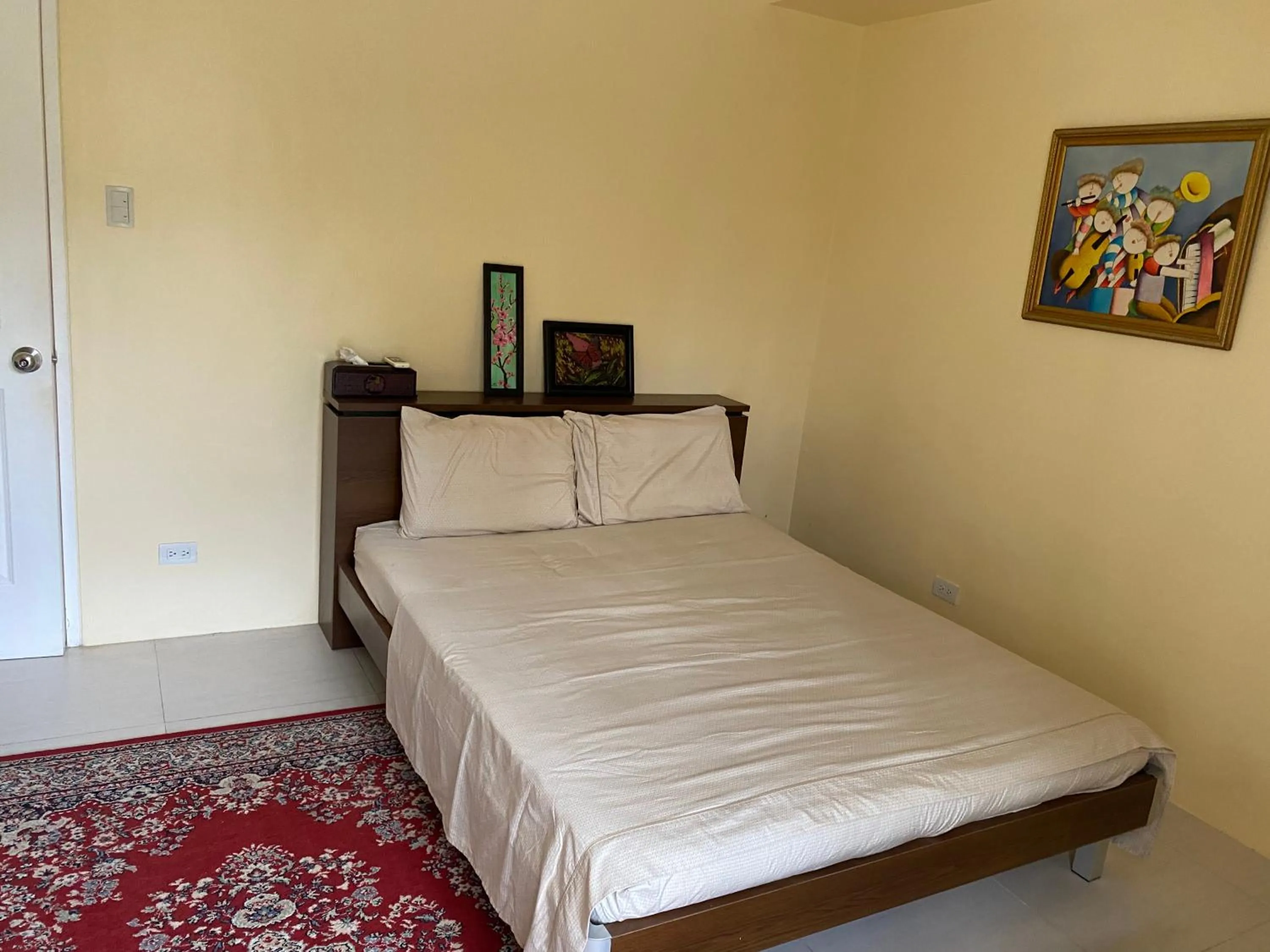 Bedroom, Bed in Pico de Loro 2BR Vacation Flat