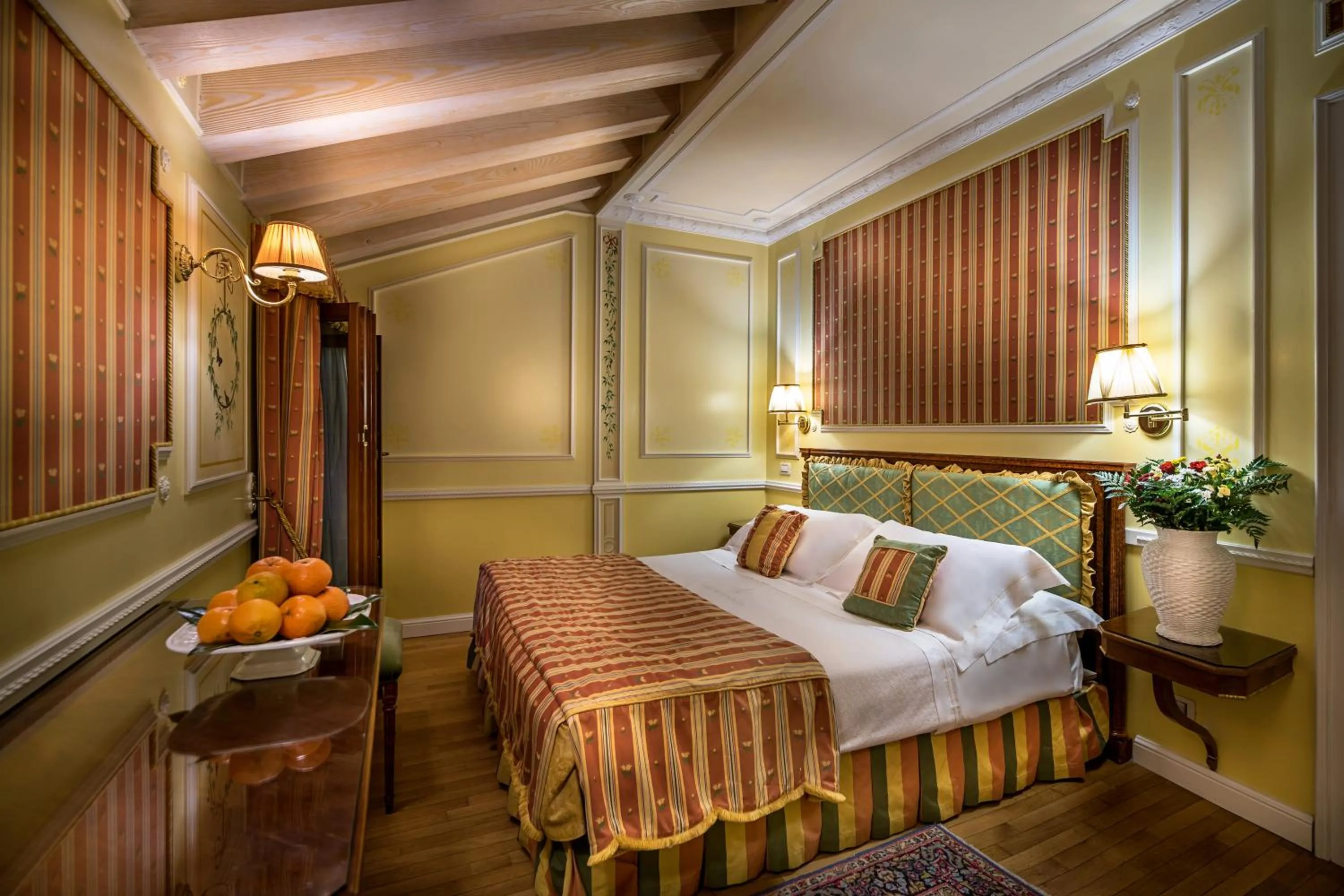 Photo of the whole room, Bed in Villa Margherita