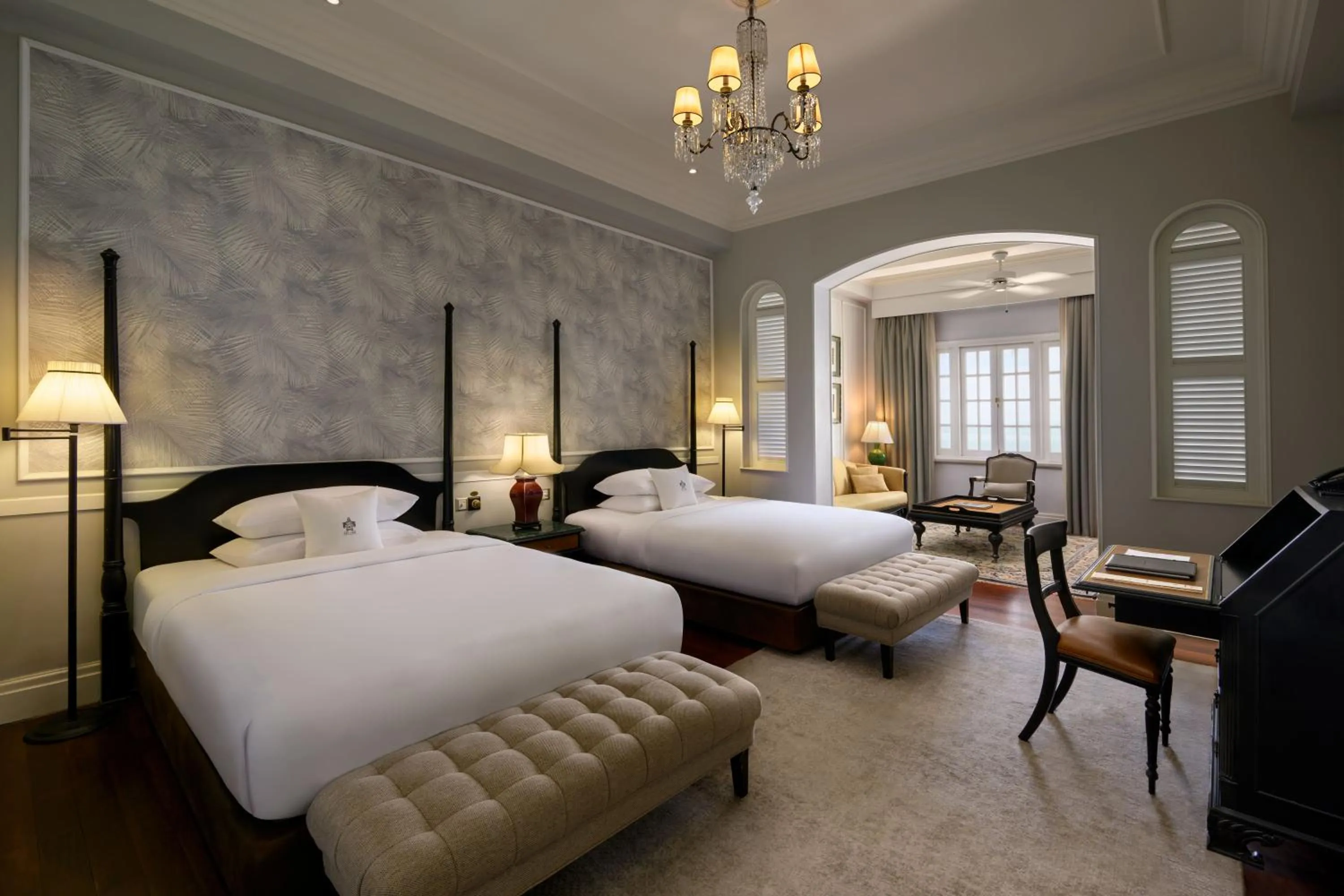 Bedroom, Bed in Eastern & Oriental Hotel