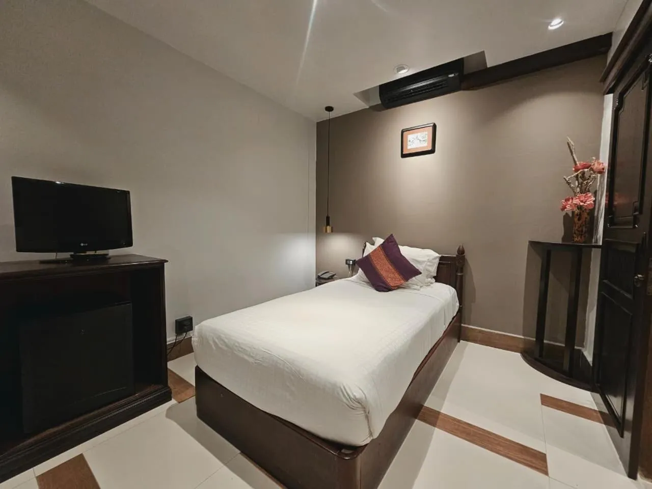 Bedroom, Bed in Family Boutique Hotel