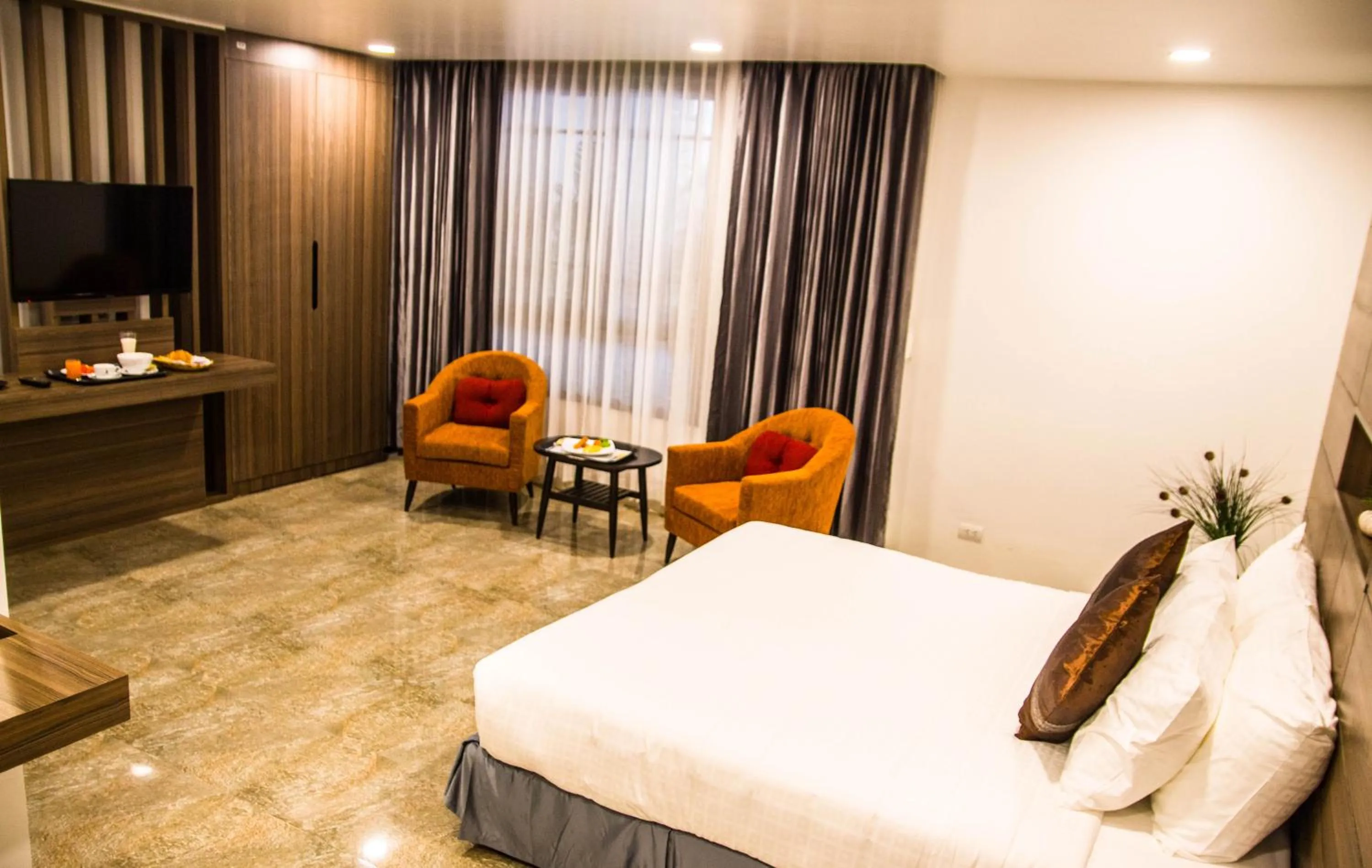 Bedroom, Bed in Family Boutique Hotel