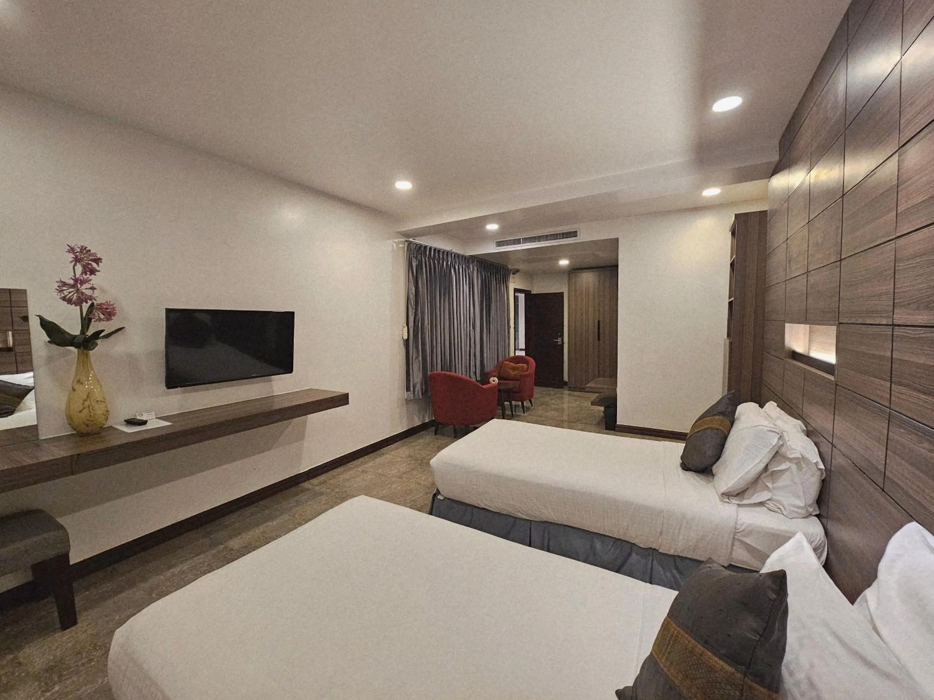 TV and multimedia, Bed in Family Boutique Hotel