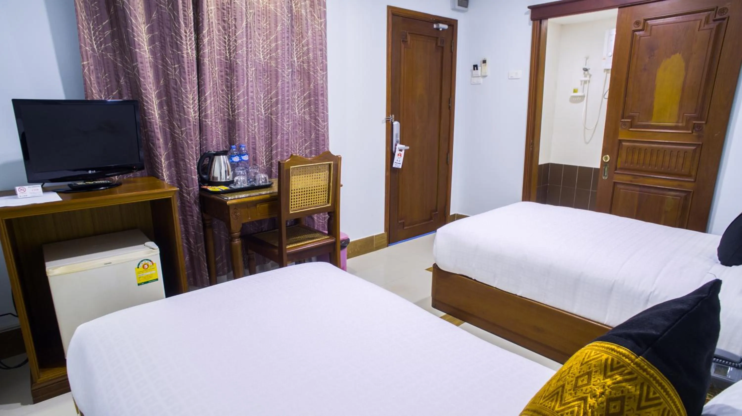 Bedroom, Bed in Family Boutique Hotel