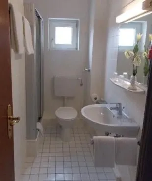 Bathroom in Hotel Krone