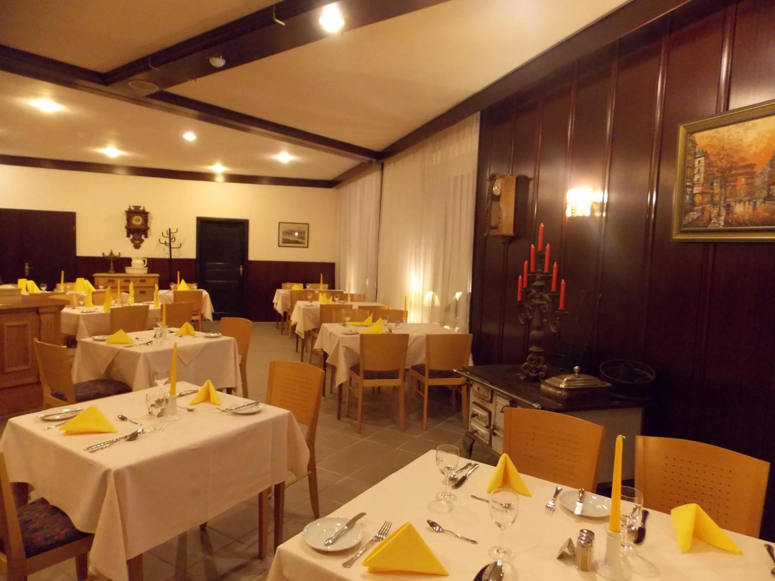 Restaurant/places to eat in Hotel Krone
