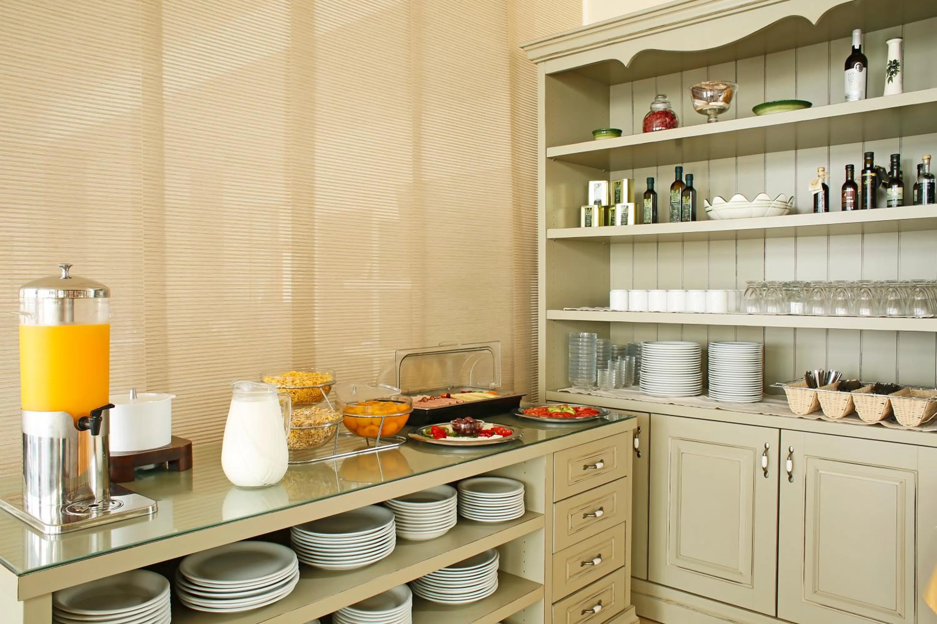 Buffet breakfast in Asteris Hotel