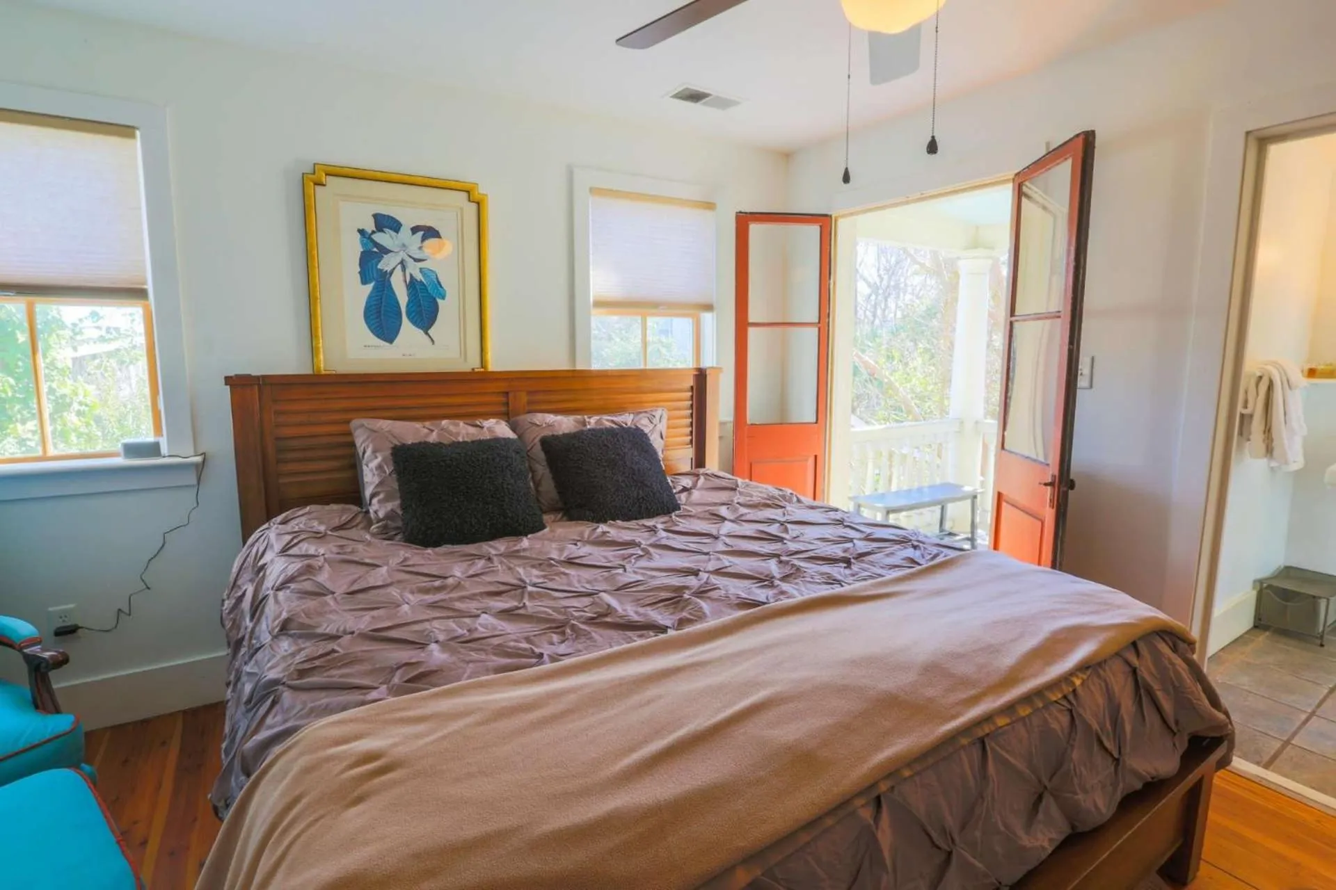Bed in Sweet Spacious Suite