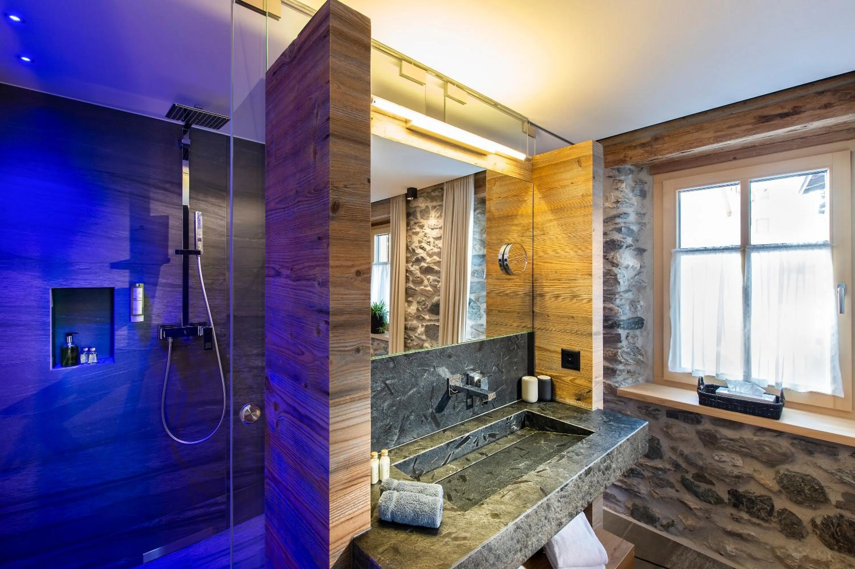 Photo of the whole room in LARET private Boutique Hotel - Adults only