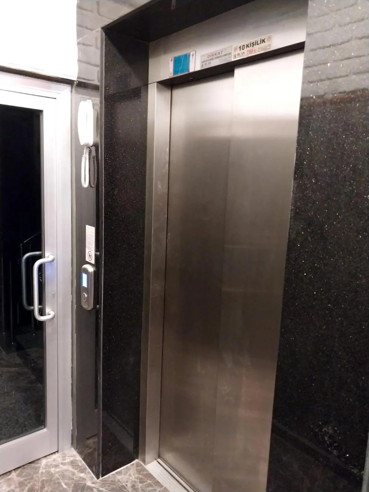 elevator in TRABZON Asel Suite Otel