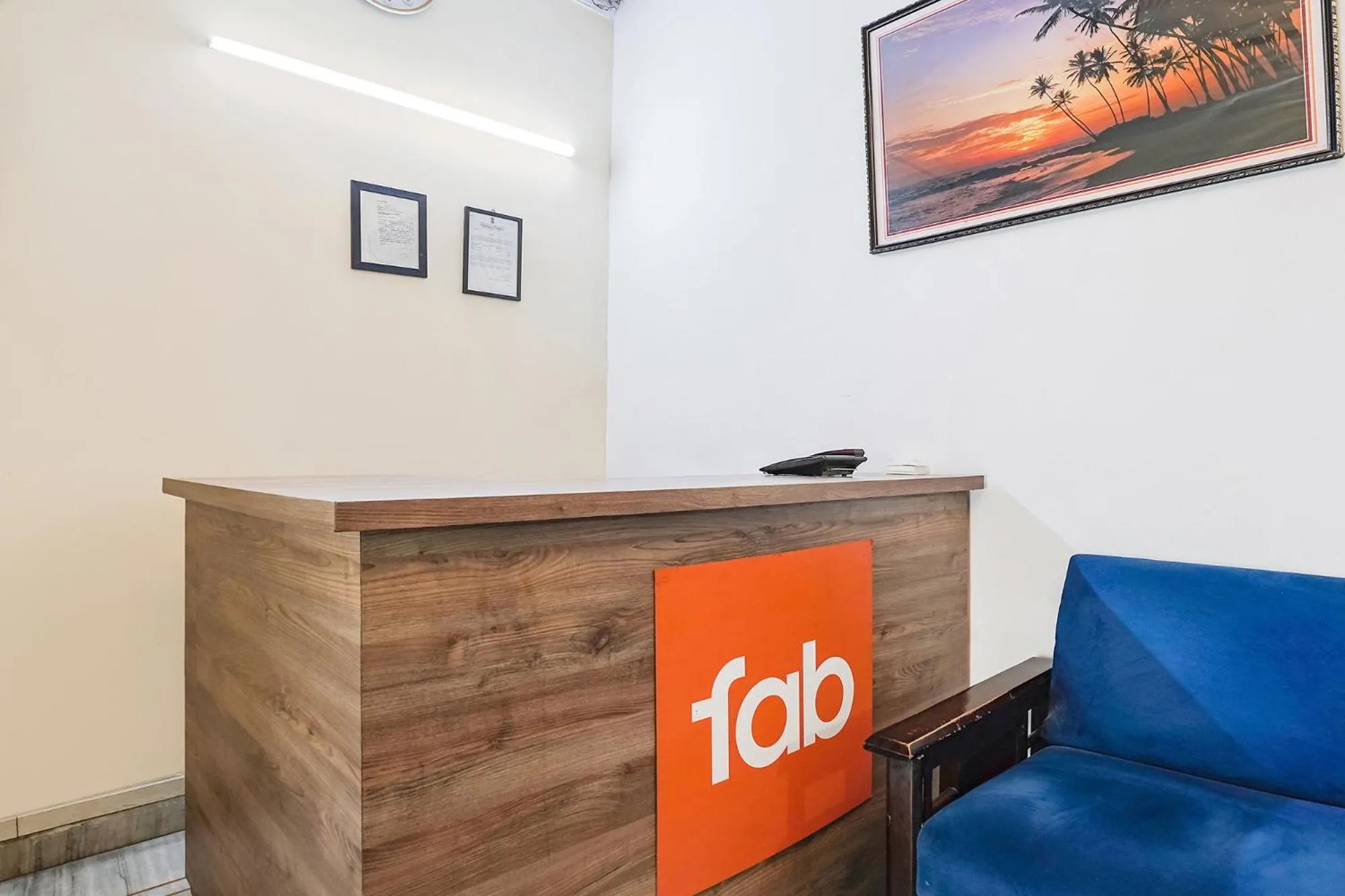 Lobby or reception in FabHotel Ivy Inn Sector 35