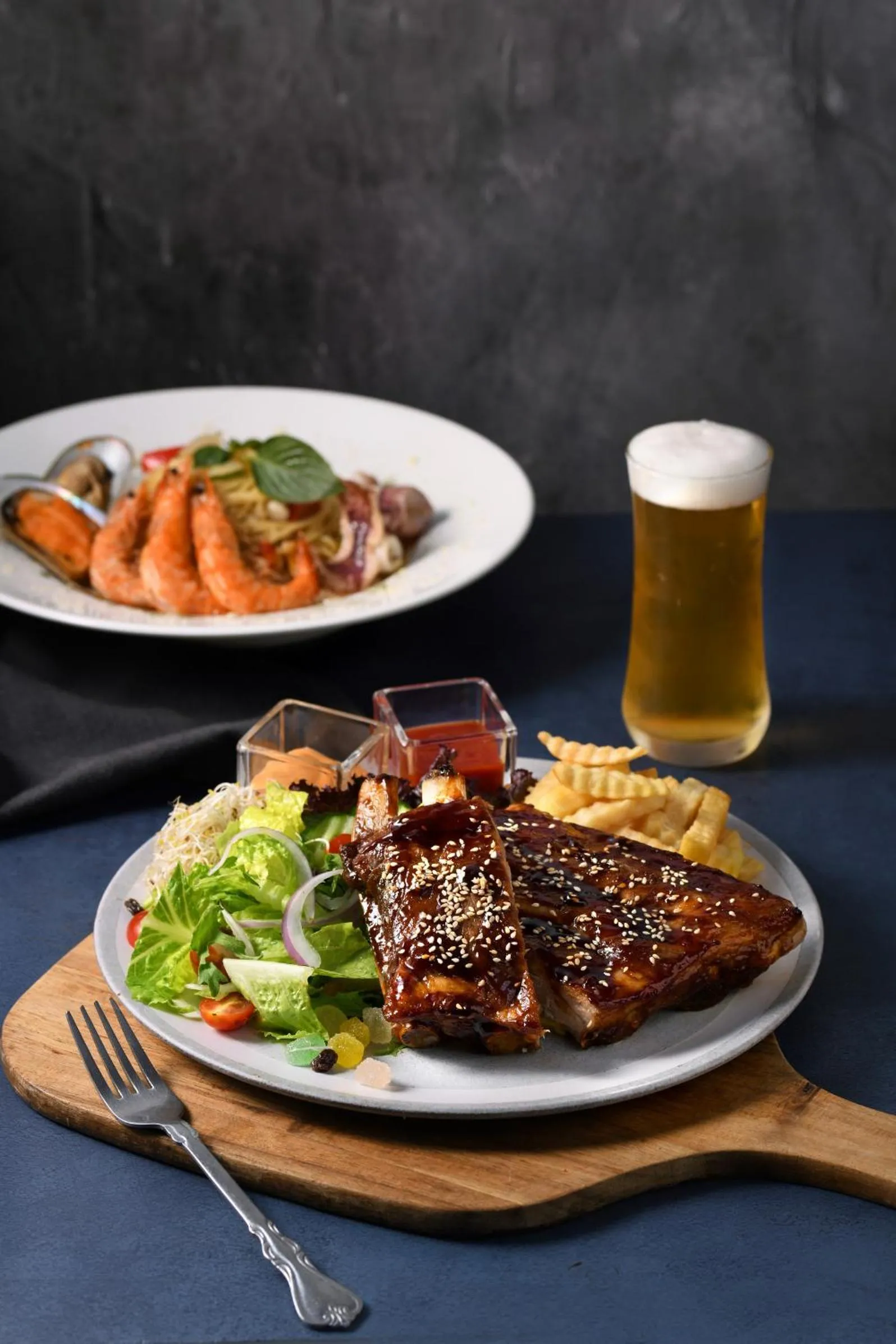 Restaurant/places to eat in CT Green Bay Hot-Spring Hotel