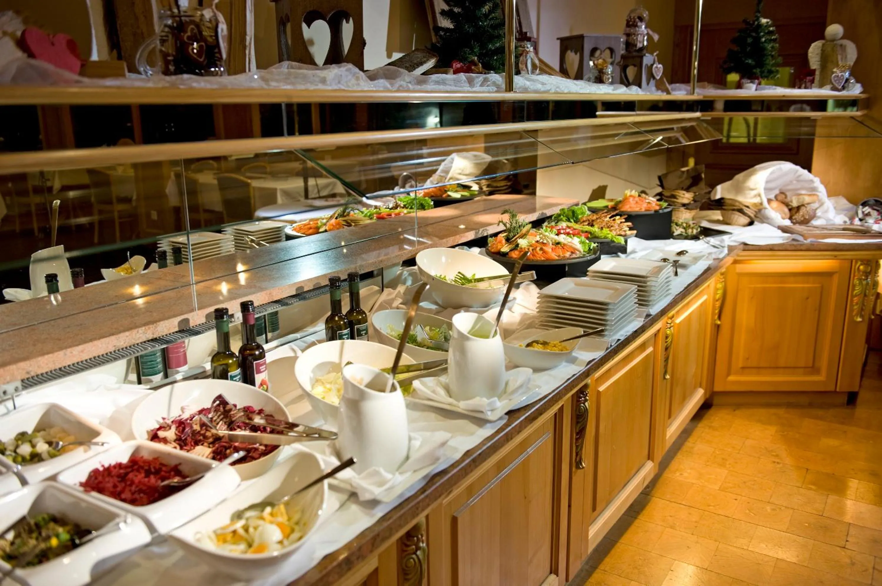 Food and drinks in Hotel Quellenhof Leukerbad